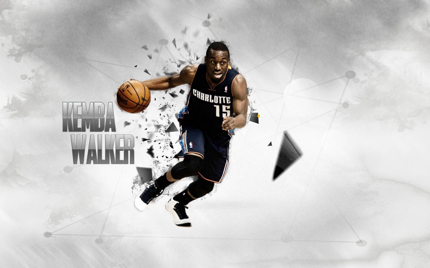 Kemba Walker 桌布 壁紙 — 籃球運動員Kemba Walker身穿夏洛特球衣，在單色抽象背景前以動態碎玻璃效果運球。