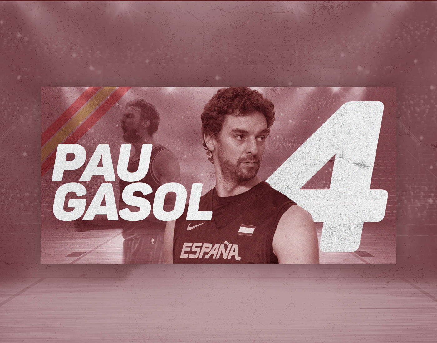 Pau Gasol 桌布 壁紙 — 籃球運動員保羅·加索爾的風格化肖像，身穿西班牙球衣，號碼4，背景為有紋理的栗色，帶有褪色的隊友剪影。