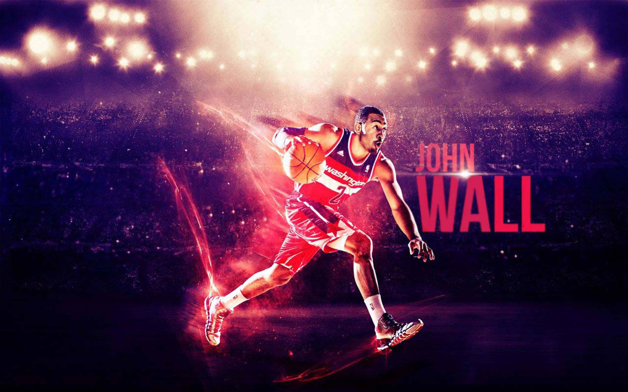 John Wall 桌布 壁紙 — 籃球運動員約翰·沃爾身穿紅色球衣，在體育館燈光下運球，帶有發光的運動軌跡。