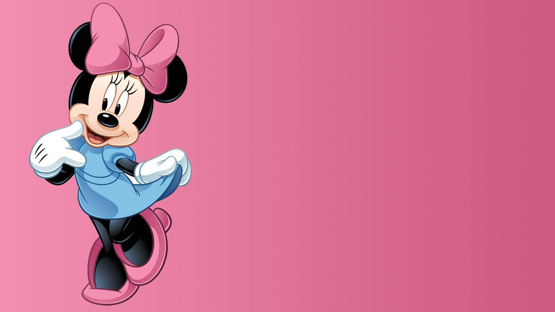 minnie 桌布 壁紙 — 米妮老鼠身穿藍色連衣裙和粉紅色蝴蝶結，在純粉紅色背景上開心地微笑。