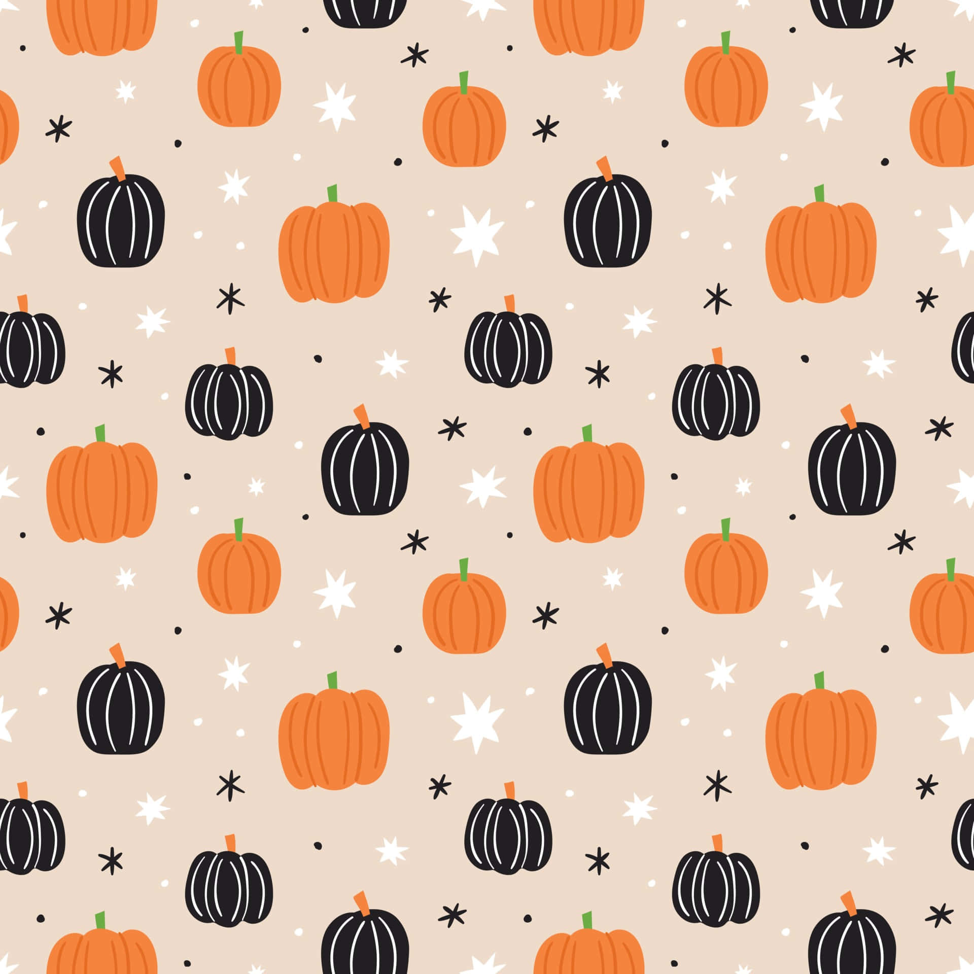 Cute Pumpkin 桌布 壁紙 — 米色背景上重複的橙色和黑色南瓜圖案，帶有白色星星。