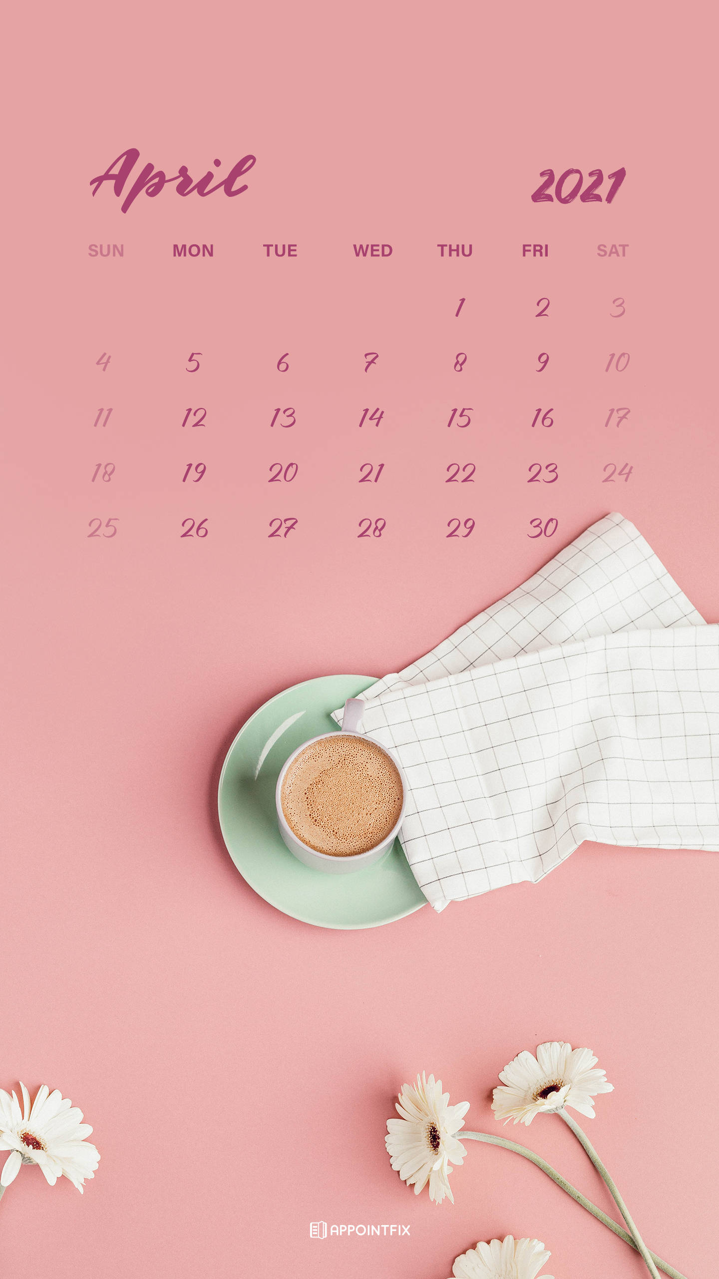 Coffee Cup 桌布 壁紙 — 粉紅色2021年4月月曆，配上一杯咖啡和白色雛菊，背景相襯。