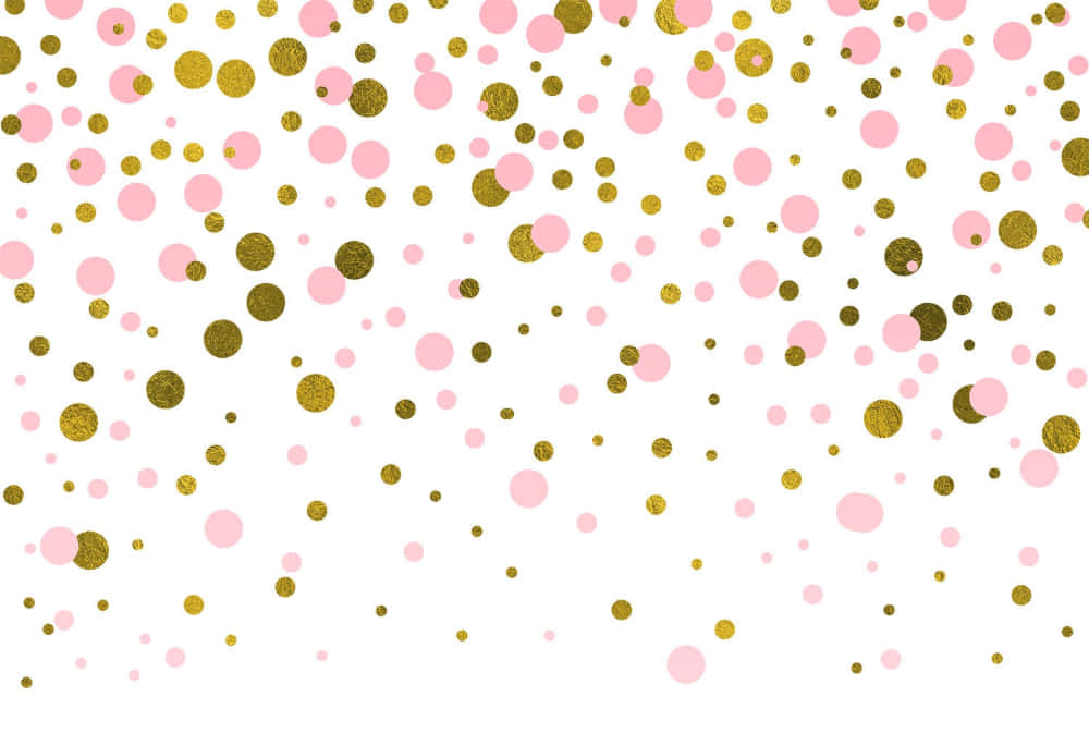 Gold Confetti 桌布 壁紙 — 粉紅色和金色的閃亮五彩紙屑圓圈漂浮在乾淨的白色背景上，形成節日散落圖案。