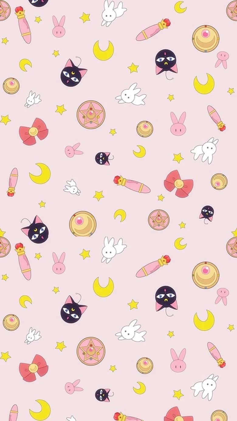 Sailor Moon Pattern 桌布 壁紙 — 粉紅色柔和壁紙圖案，表面散落著可愛的卡通貓咪、月亮、星星和魔法物品。