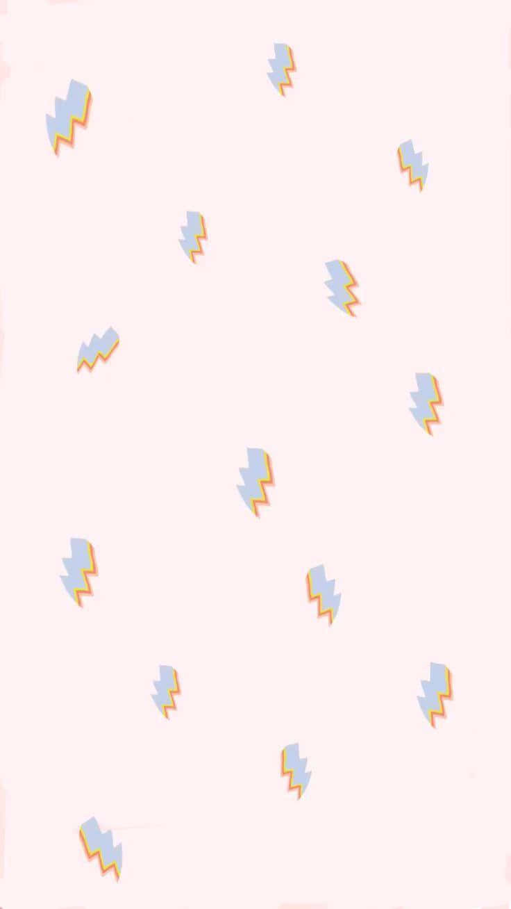 Lightning Bolt 桌布 壁紙 — 粉紅色背景上散落著風格化的藍色和橙色閃電形狀。