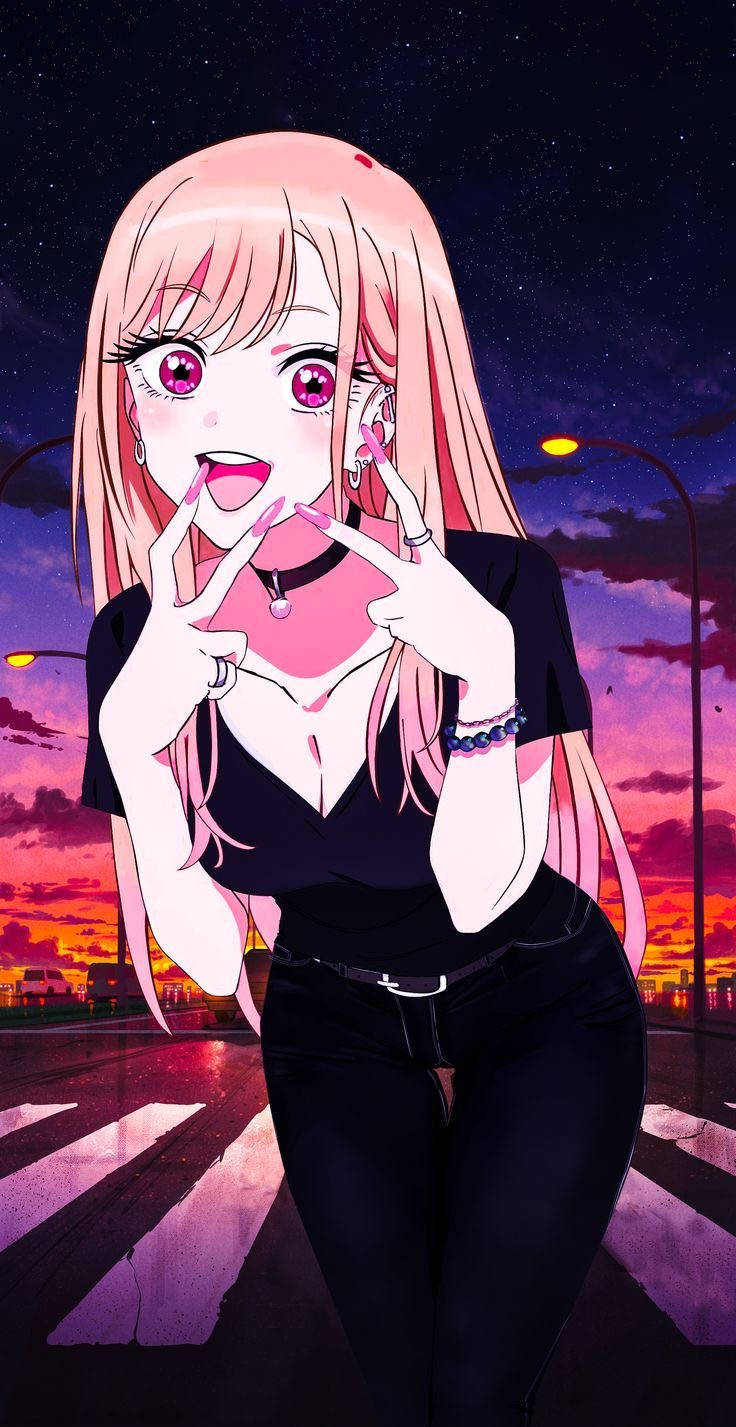 my 桌布 壁紙 — 粉紅色頭髮的動漫女孩穿著黑色服裝，在星空下充滿活力的暮色城市景觀前比出和平手勢。