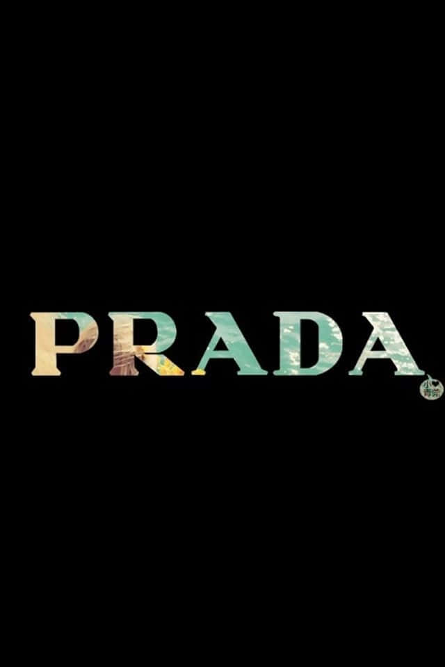 Prada 桌布 壁紙 — 粗體字PRADA填滿紋理圖案，置於純黑背景上。