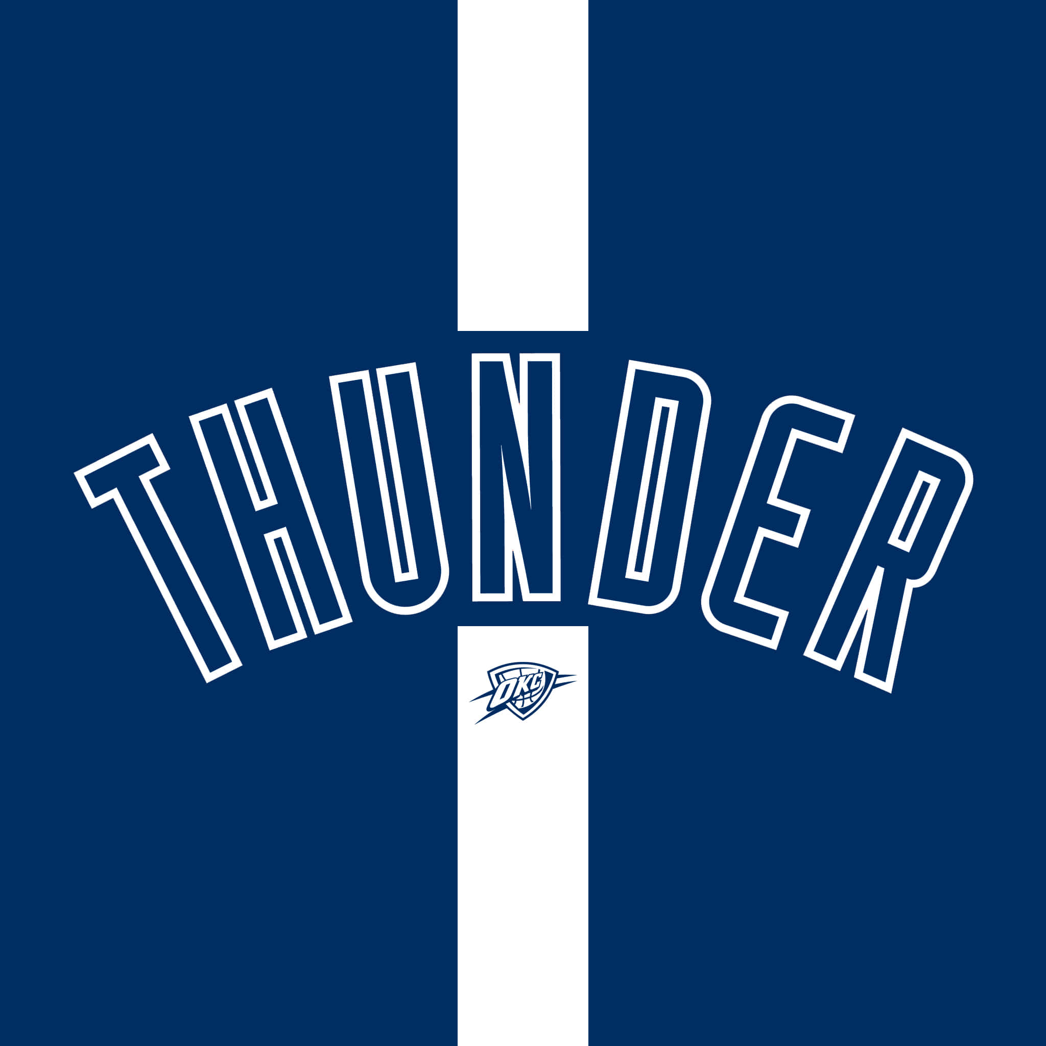 籃球 桌布 壁紙 — 粗體白色 'THUNDER' 文字拱形排列在白色垂直條紋上方，背景為海軍藍，下方有一個小型球隊標誌。