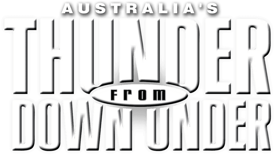 Stripper 桌布 壁紙 — 粗體白色3D文字在純黑背景上顯示「Australia's Thunder from Down Under」。
