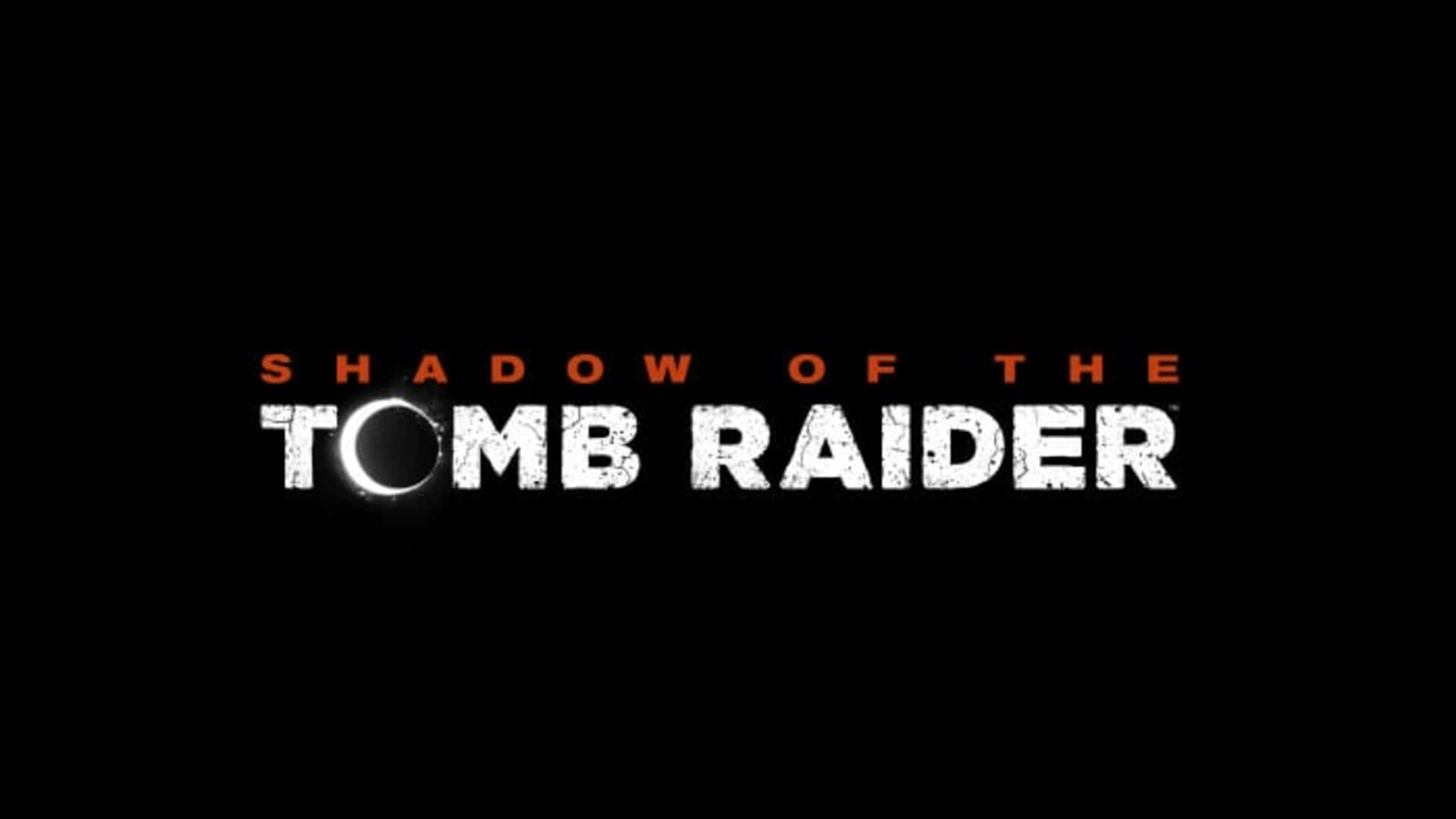 1080p Shadow Of The Tomb Raider 桌布 壁紙 — 粗體白色和橙色的「Shadow of the Tomb Raider」標題，日蝕符號置中於黑色背景上。