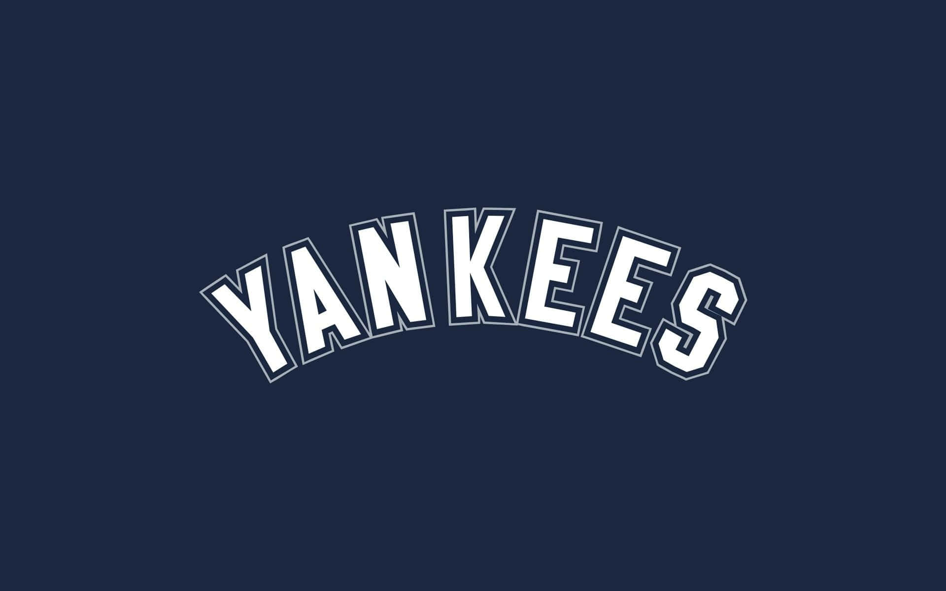 桌布 壁紙 — 粗體白色拱形 'YANKEES' 文字在純海軍藍色背景上突出顯示。