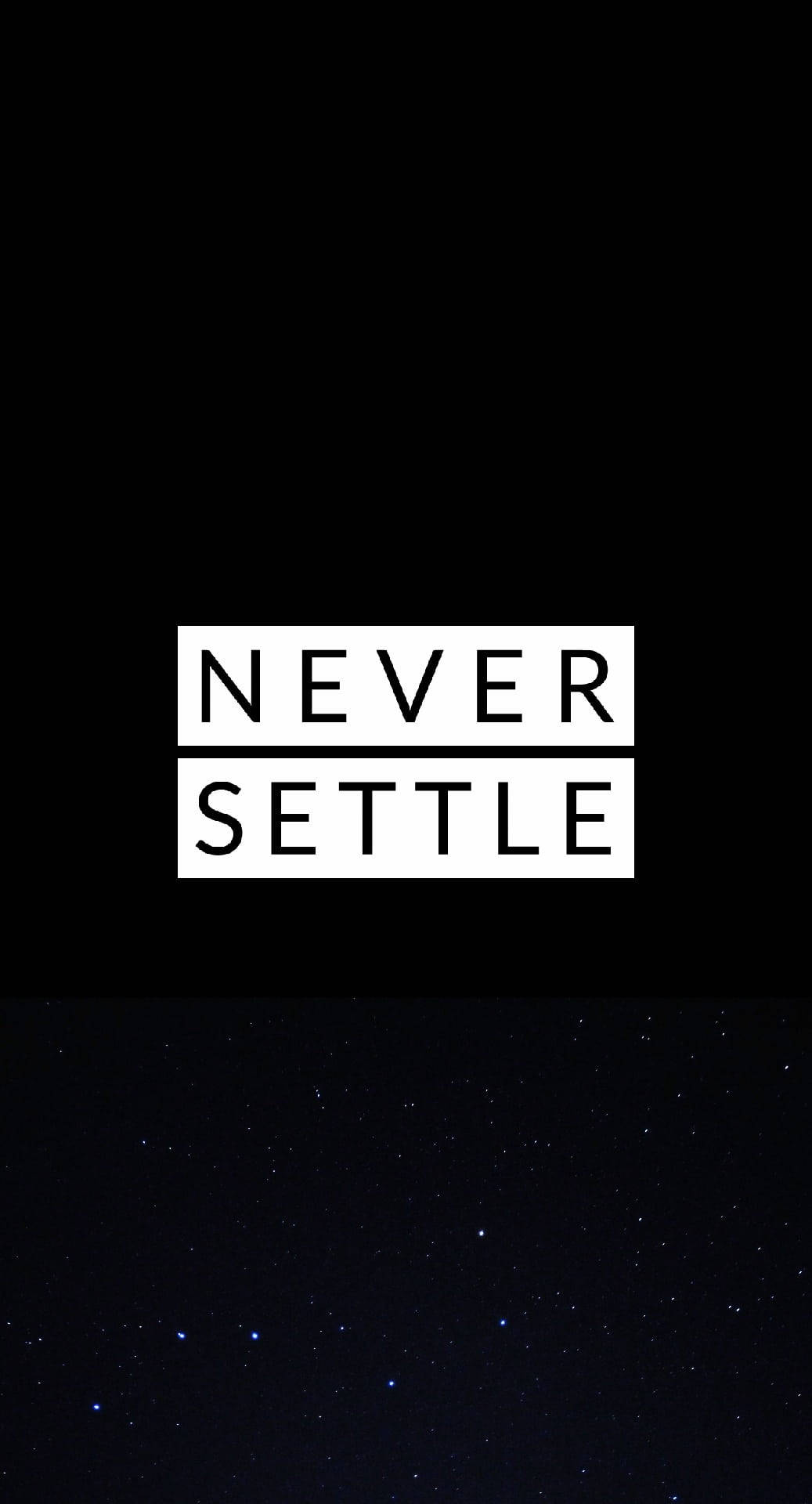 Quote 桌布 壁紙 — 粗體白色文字 'NEVER SETTLE' 居中於黑色背景上，下方有星空夜空。