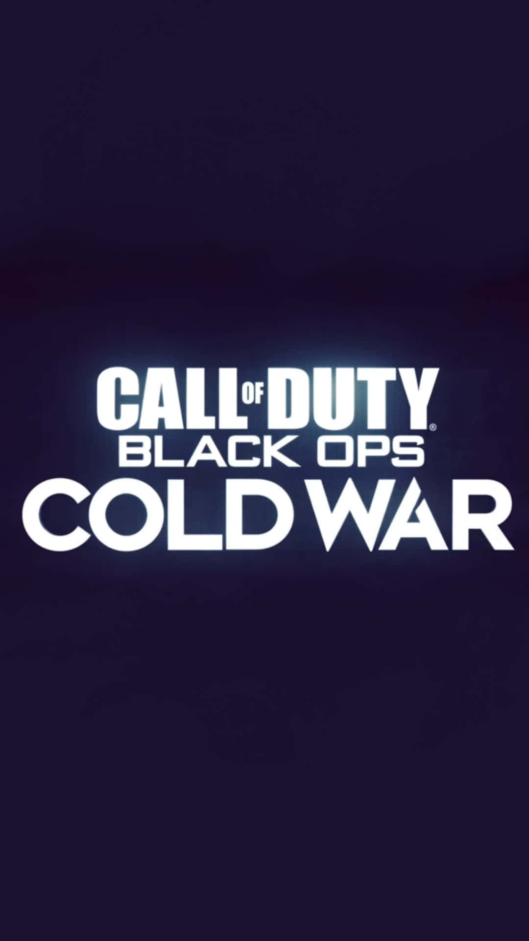 電玩遊戲 桌布 壁紙 — 粗體白色文字在深紫色漸層背景上寫著 Call of Duty Black Ops Cold War。