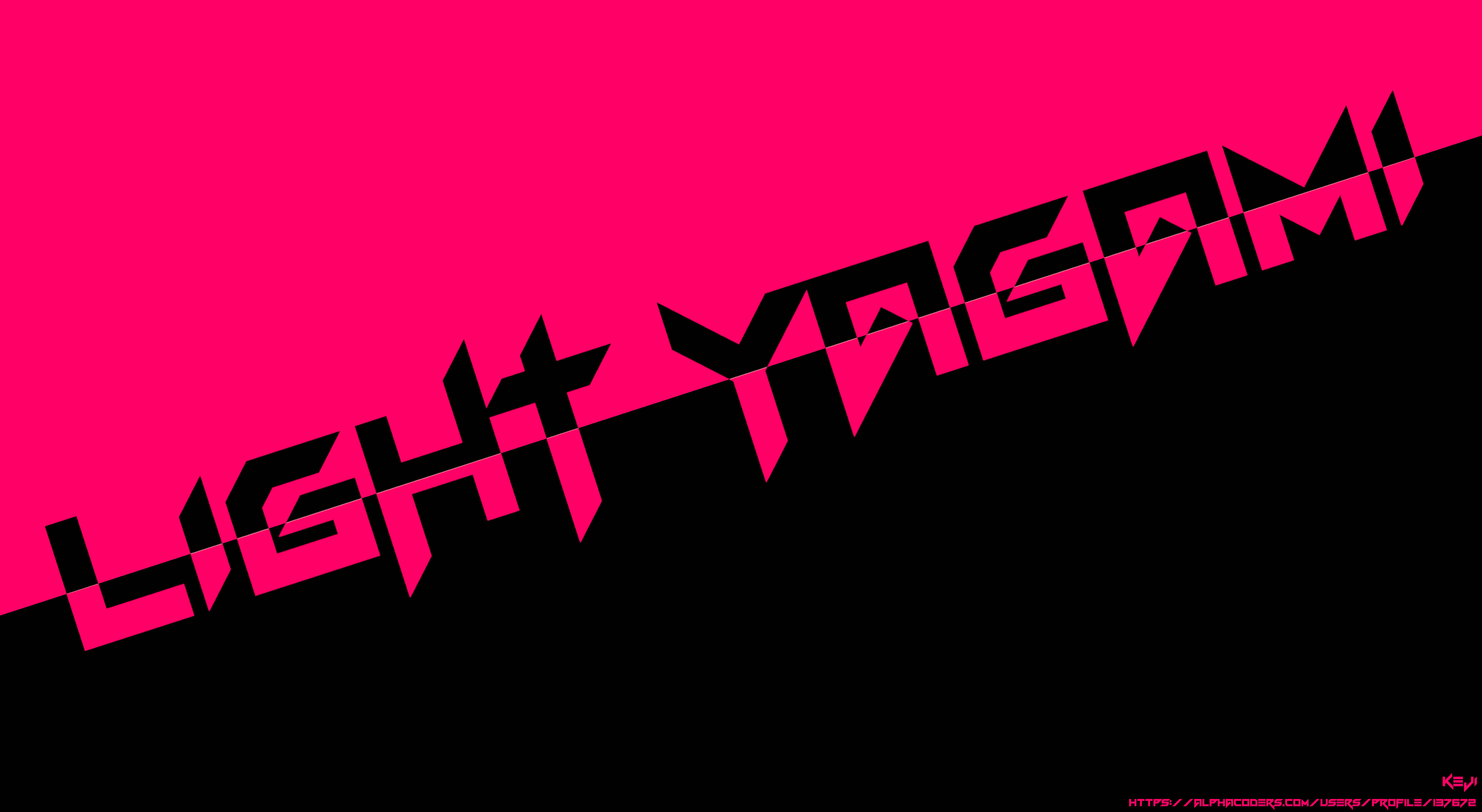 夜神月 桌布 壁紙 — 粗體黑色風格文字斜向閱讀「LIGHT YAGAMI」，橫跨粉紅和黑色分割背景。