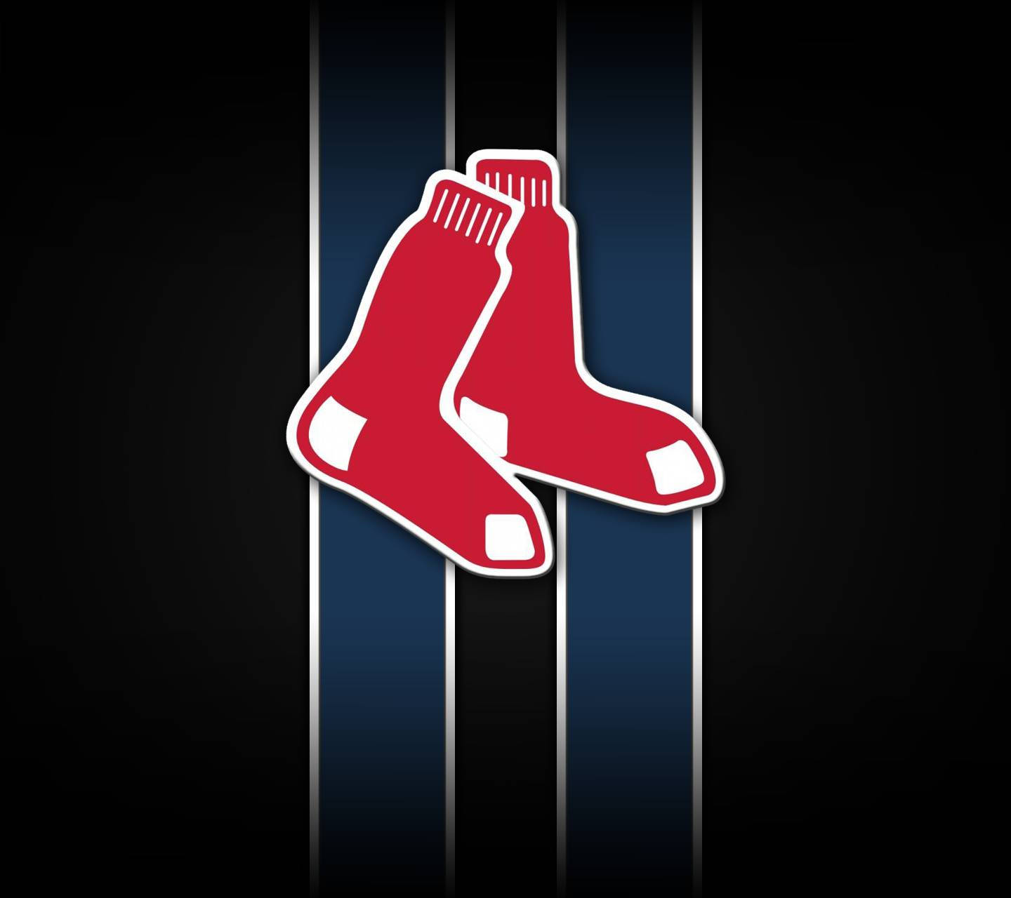 Red Sox 桌布 壁紙 — 紅色棒球襪標誌，帶白色邊框，居中於深藍色和黑色垂直條紋上。
