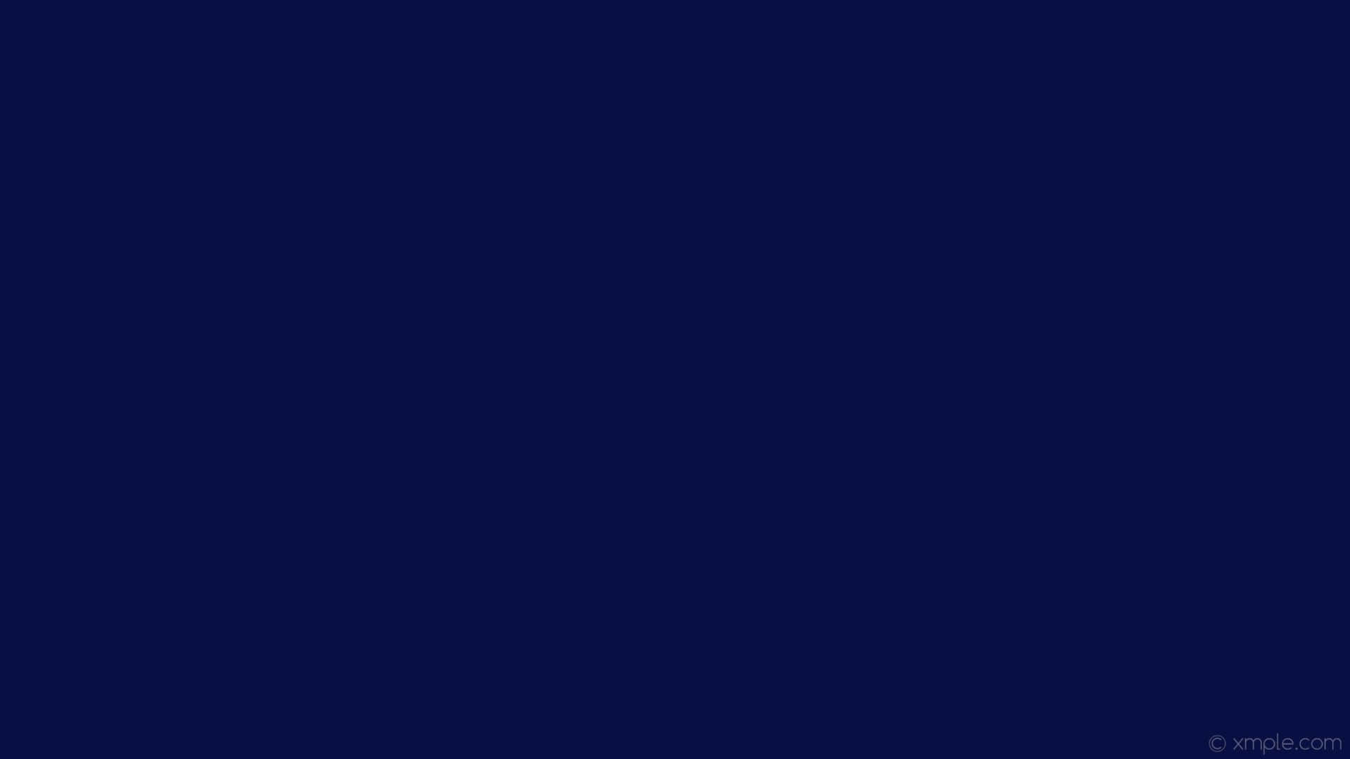 Blue Screen 桌布 壁紙 — 純深海軍藍背景，帶有微妙漸變和角落的水印。