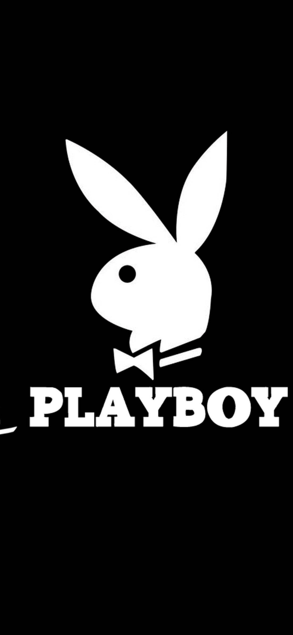 Playboy Logo 桌布 壁紙 — 純黑色背景上，帶有蝴蝶結和文字的鮮明白色Playboy兔子標誌。