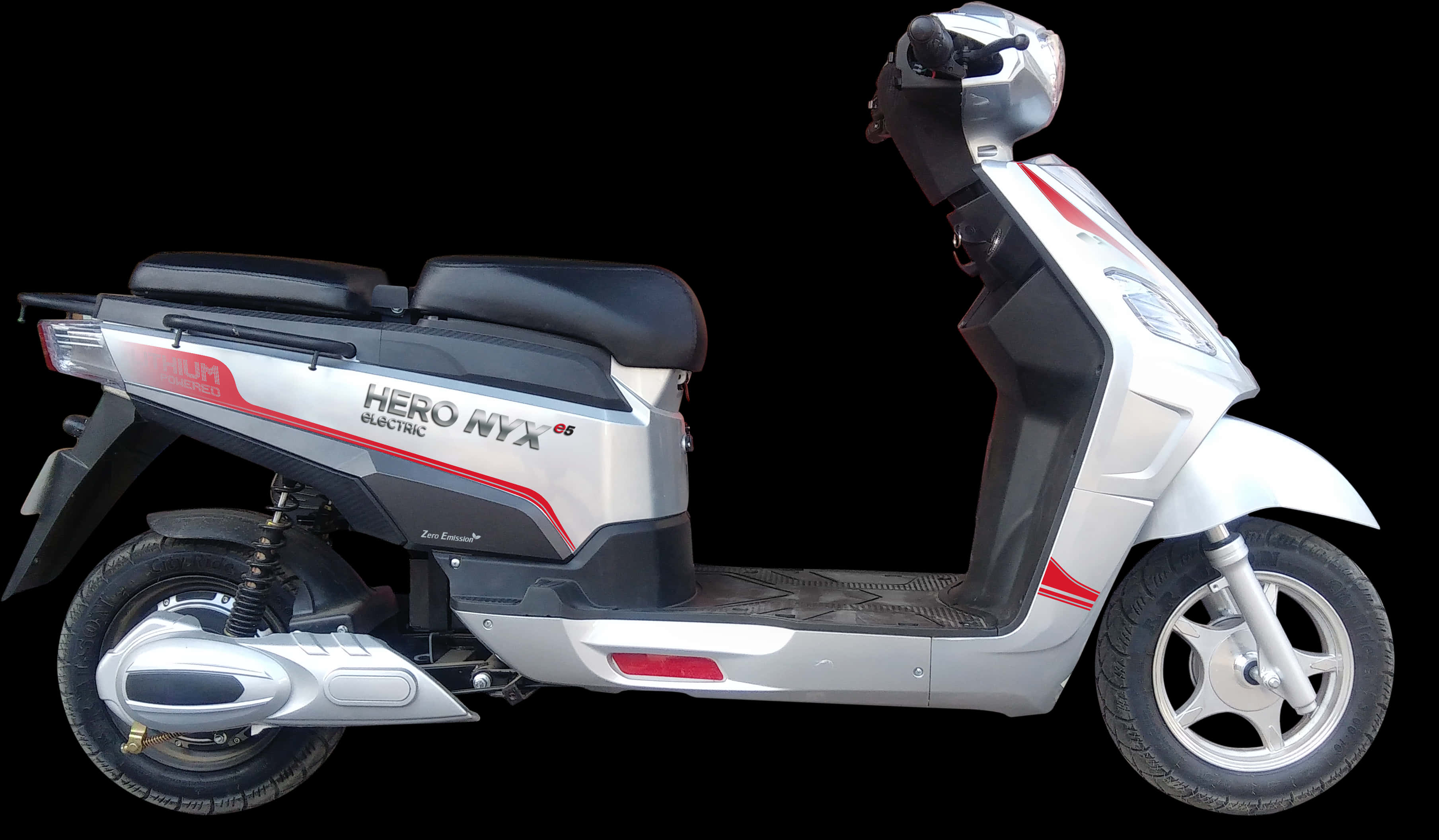 腳踏車 桌布 壁紙 — 純黑色背景上側面展示的時尚銀黑 Hero Nyx eS 電動滑板車。
