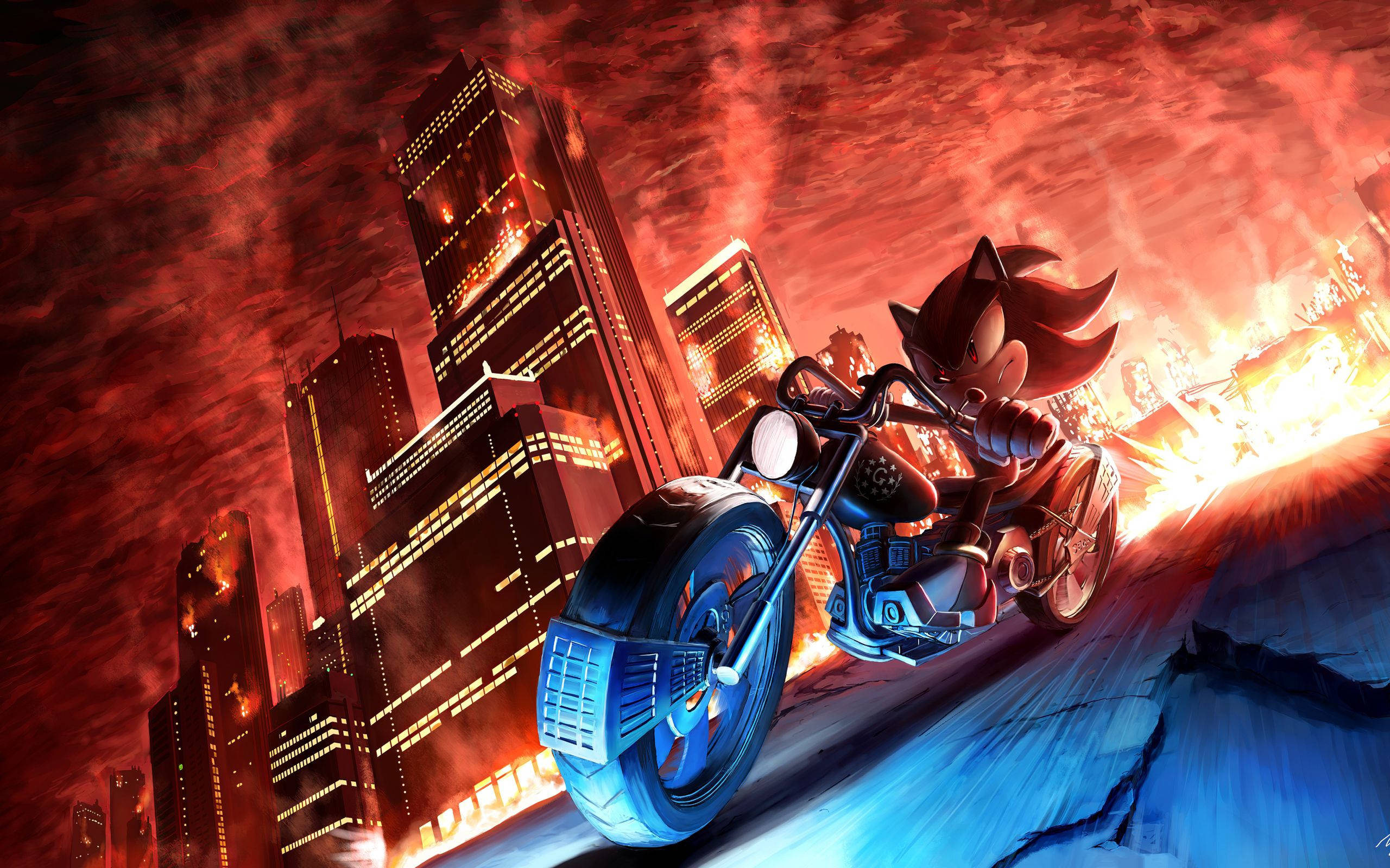 Shadow The Hedgehog 桌布 壁紙 — 索尼克（Sonic the Hedgehog）在黃昏時分騎著藍色摩托車穿過燃燒的城市景觀。