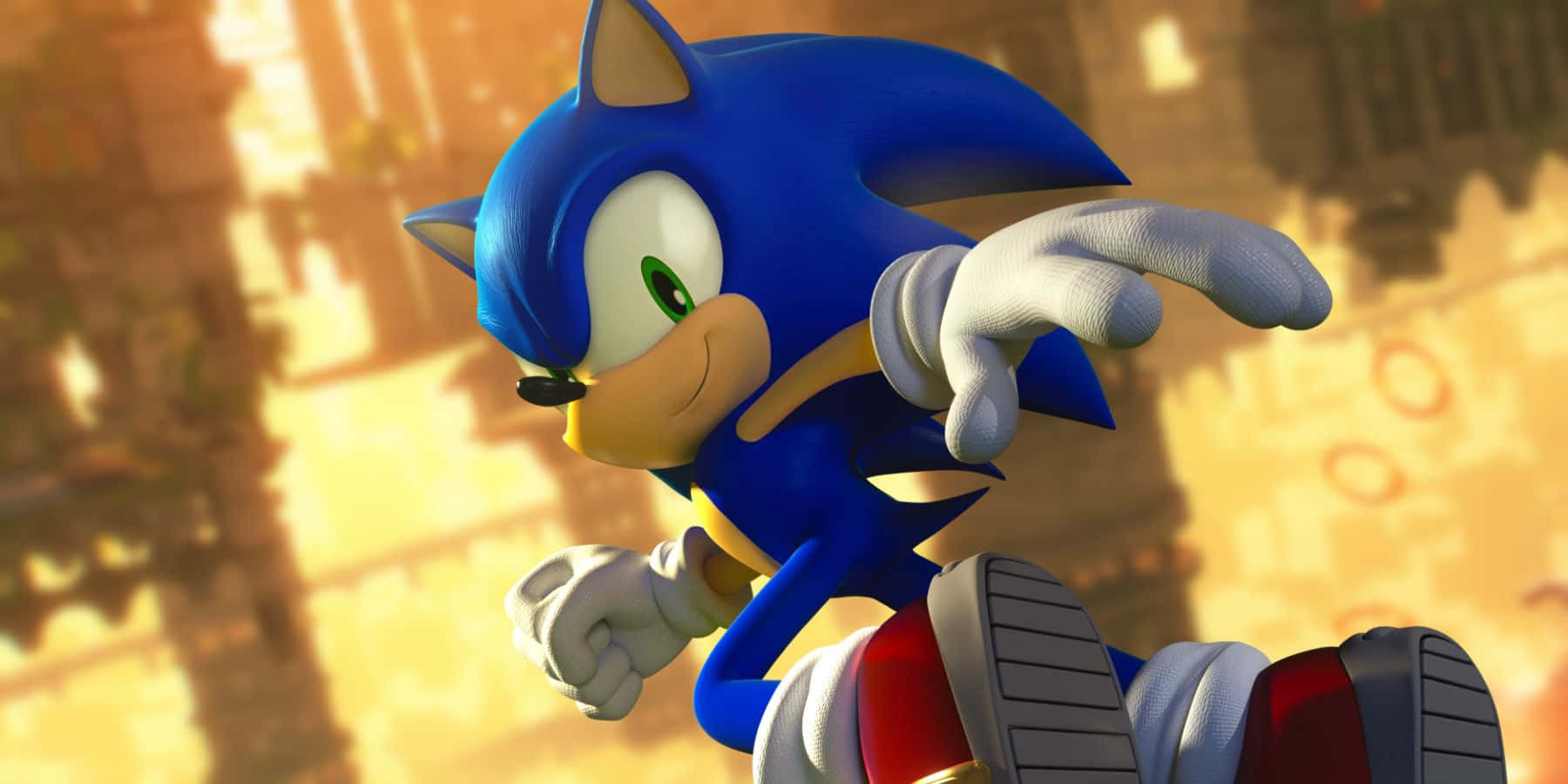Modern Sonic 桌布 壁紙 — 索尼克向前衝刺，以動感姿勢映襯溫暖的金色城市景觀背景。