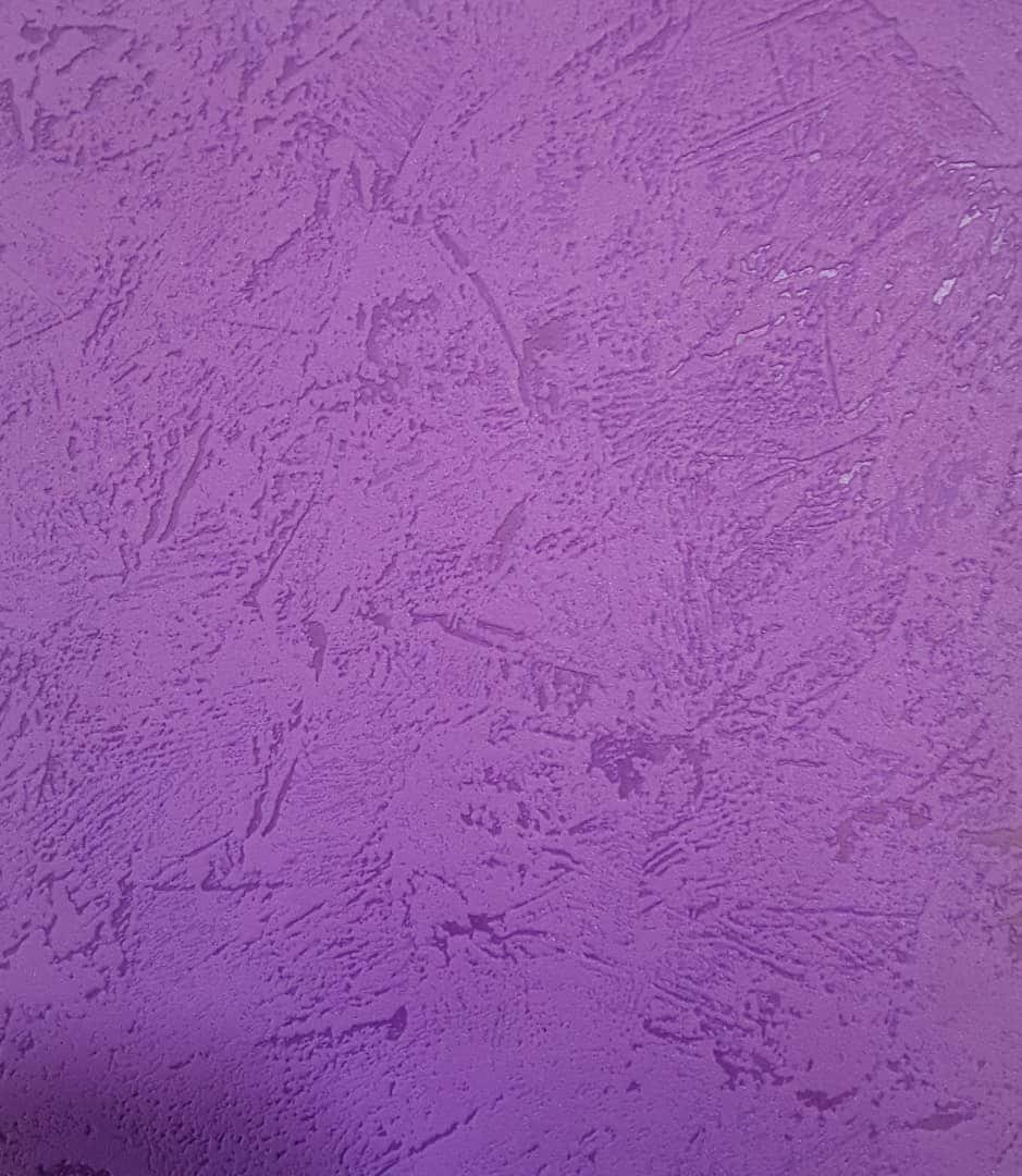Lilac 桌布 壁紙 — 紫色紋理牆壁的特寫，可見筆觸和細微的色調變化。