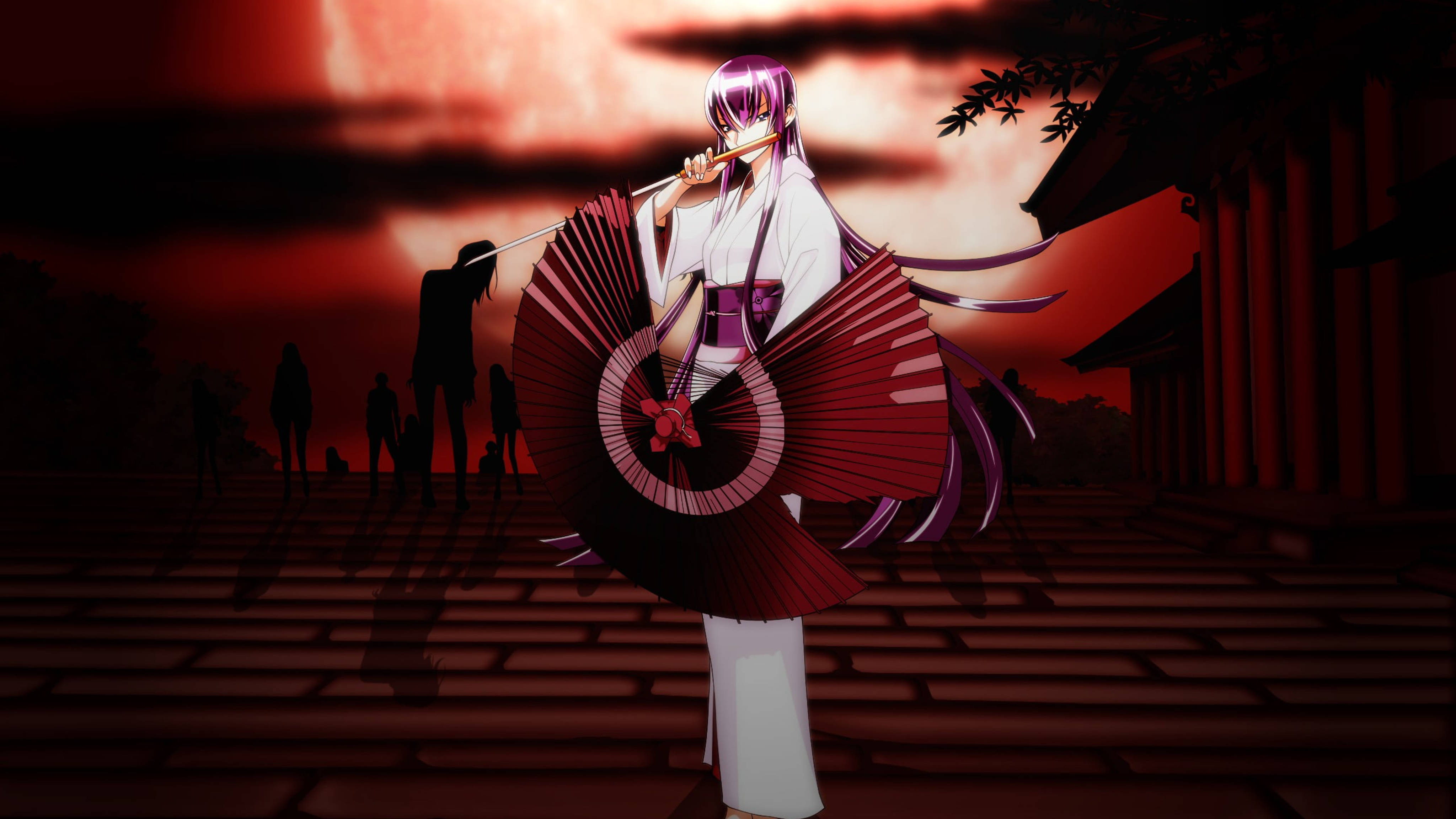 dead 桌布 壁紙 — 紫髮動漫少女身穿白色和服，手持紅色扇子，站在寺廟階梯上，背景是血紅色的夕陽天空。