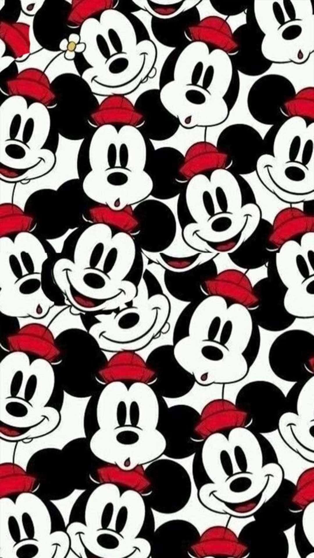 Mickey Mouse Cool 桌布 壁紙 — 經典米奇老鼠面孔的重複圖案，以黑白紅三色呈現，戴著紅色帽子在白色背景上微笑。