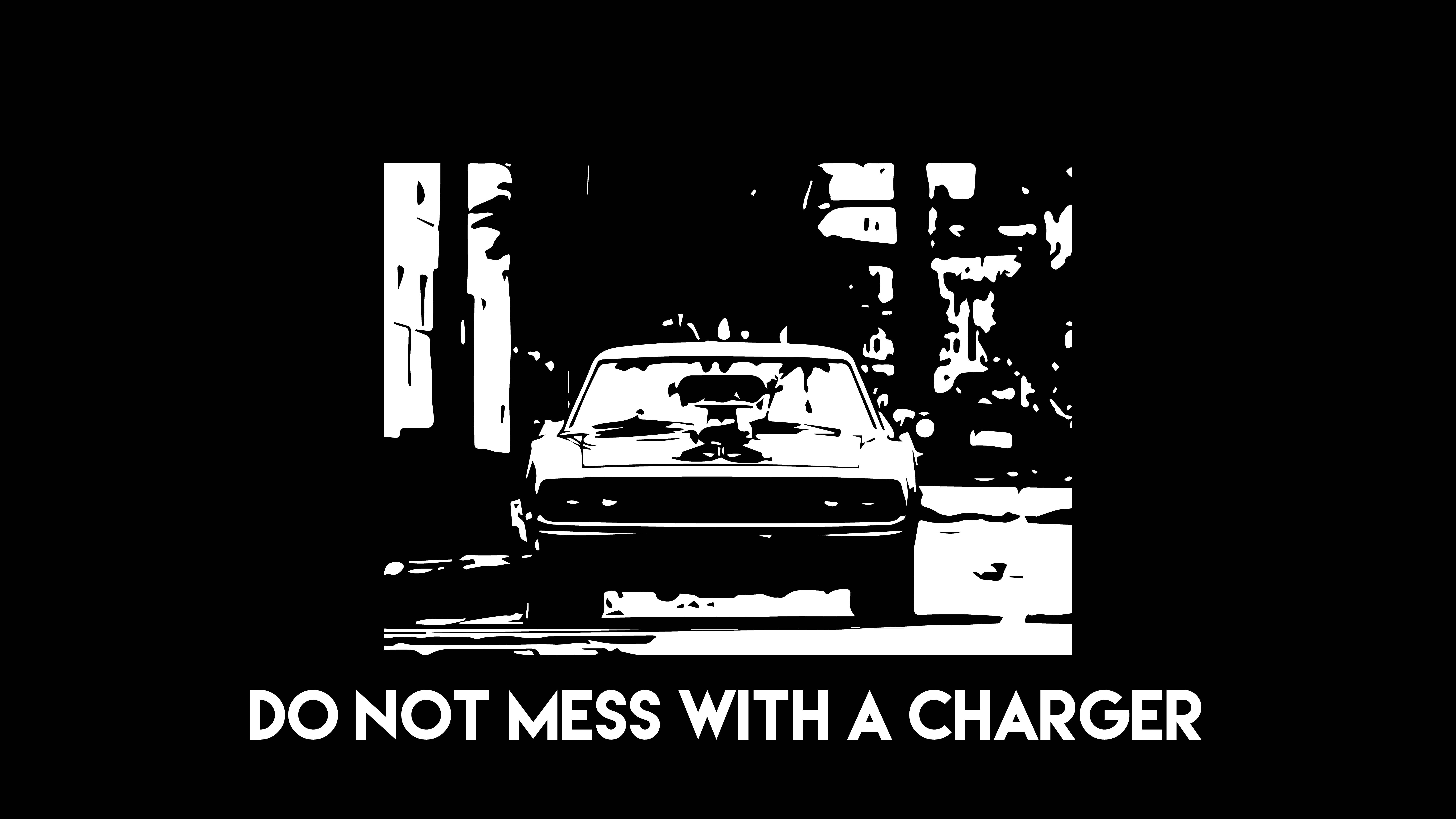 Charger 桌布 壁紙 — 經典肌肉車的鮮明黑白圖案，附有粗體文字警告不要惹Charger。