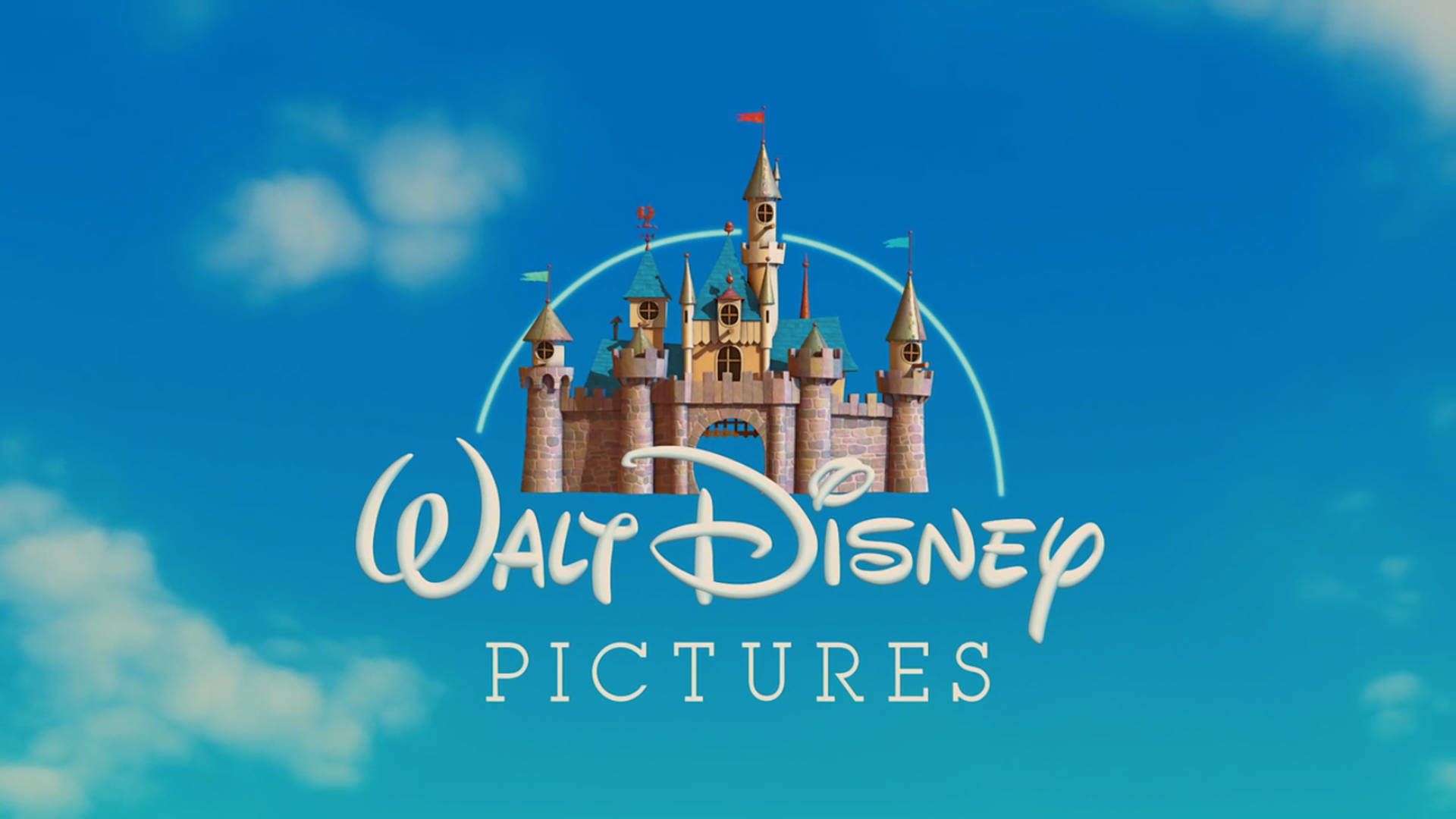 Disney Logo 桌布 壁紙 — 經典迪士尼城堡標誌漂浮在明亮的藍天和柔軟的白雲中。
