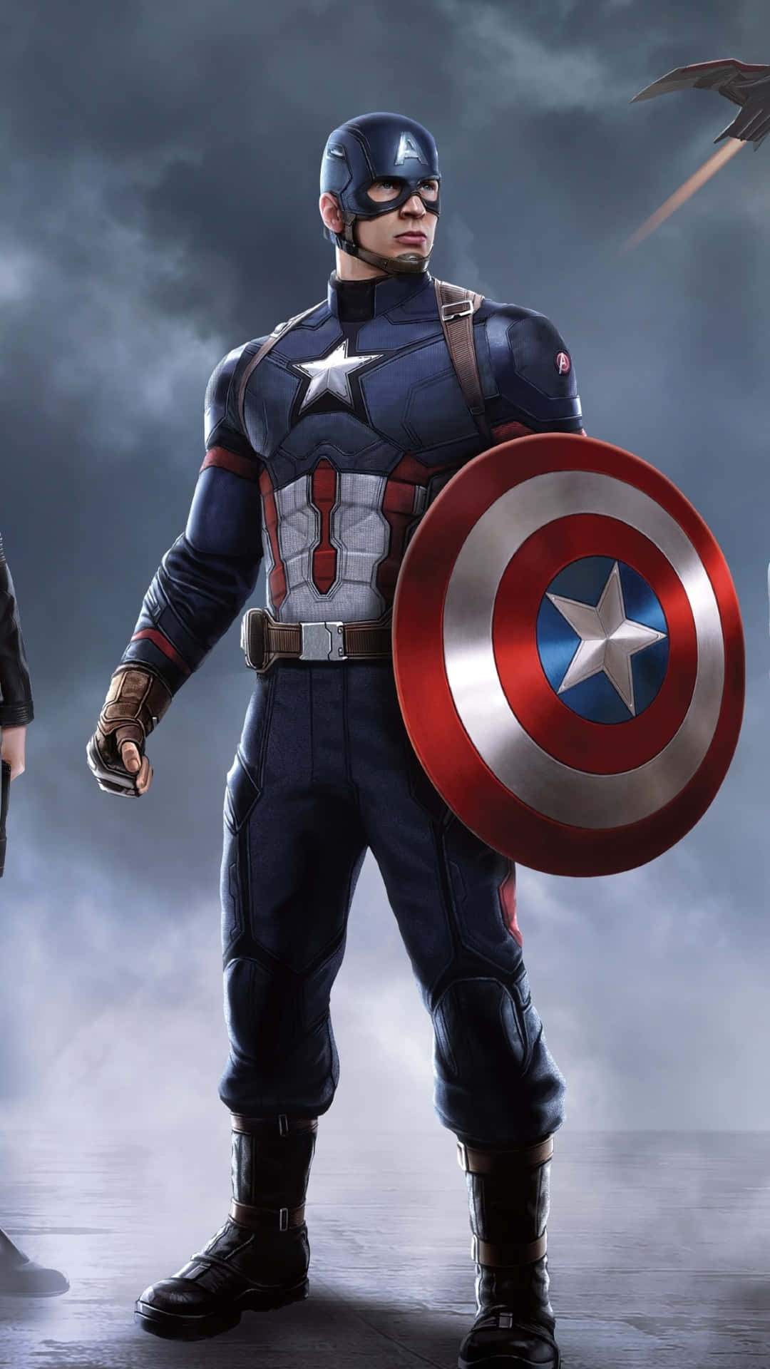 Captain America Movie 桌布 壁紙 — 美國隊長手持標誌性盾牌，在暴風雨般的灰色天空下蓄勢待發，一架噴射機從頭頂掠過。