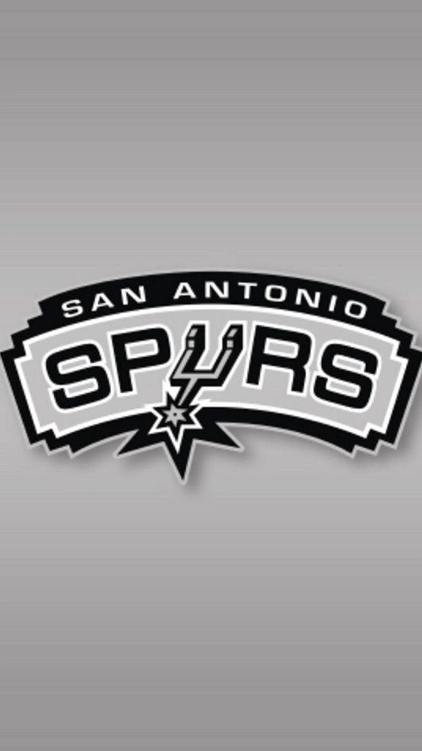 Spurs 桌布 壁紙 — 聖安東尼奧馬刺隊標誌居中於漸變灰色背景上，採用大膽的黑白設計。
