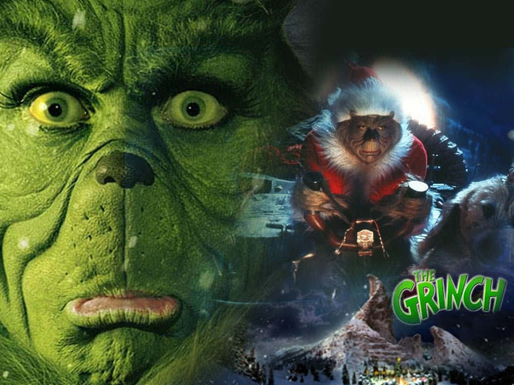 鬼靈精 桌布 壁紙 — 聖誕怪傑 Grinch 的綠色暴躁臉部特寫，佔據了雪夜場景，他的雪橇飛過節日小鎮上空。