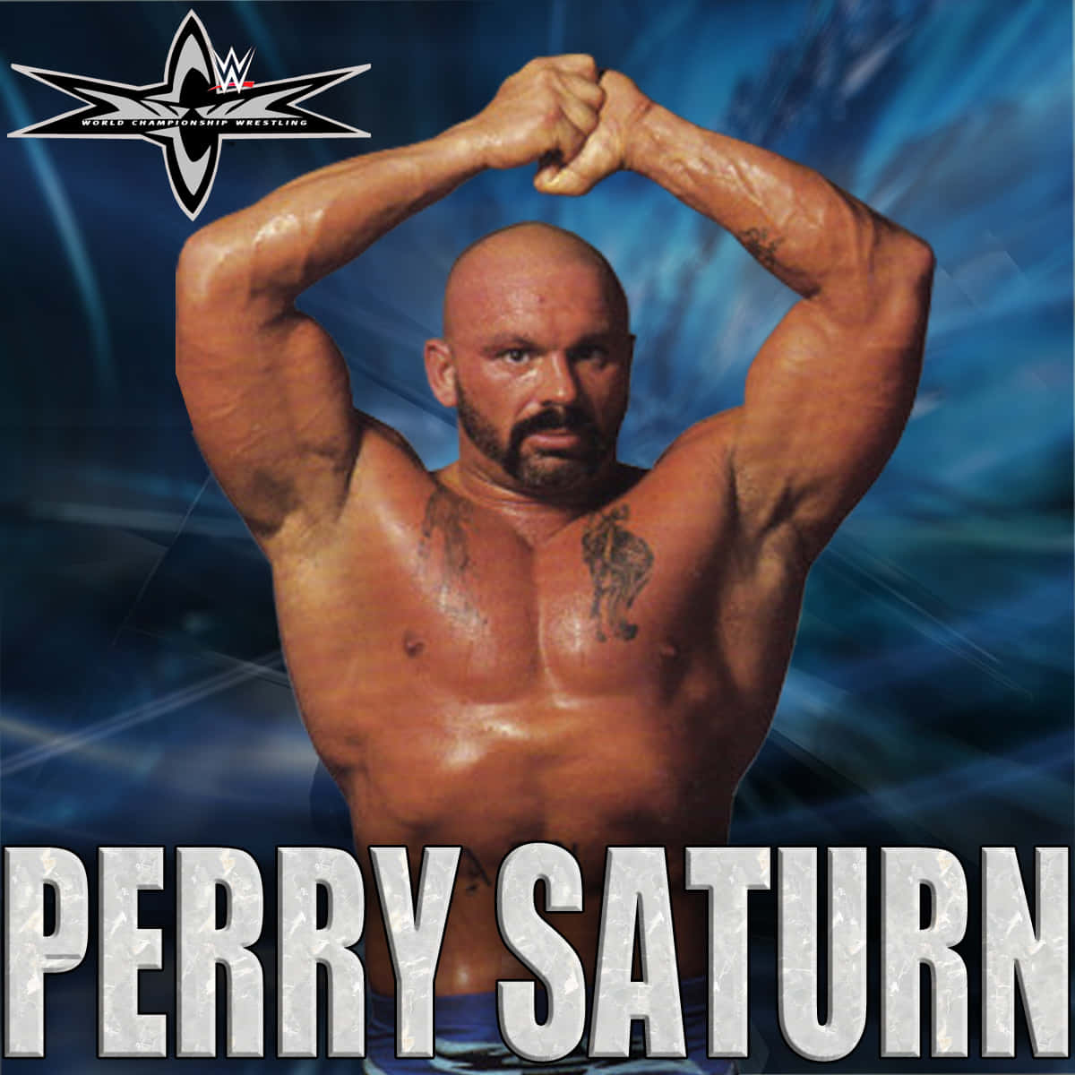 Perry Saturn 桌布 壁紙 — 肌肉發達的摔角手 Perry Saturn 在動態藍色背景前彎曲手臂，背景上有 WWE 標誌和名字文字。