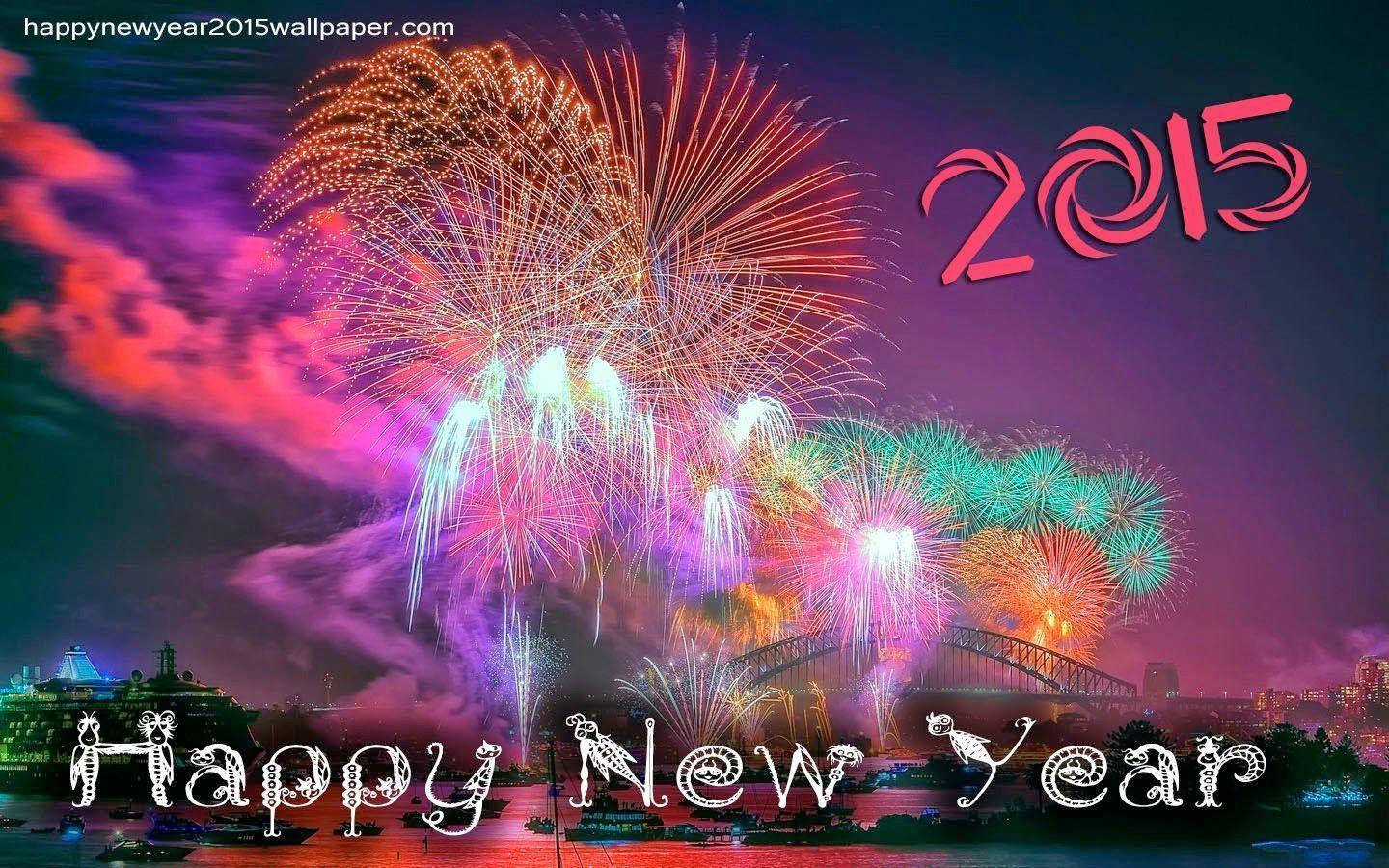 New 桌布 壁紙 — 色彩繽紛的煙火在夜間城市天際線上綻放，帶有「2015」和「Happy New Year」文字。