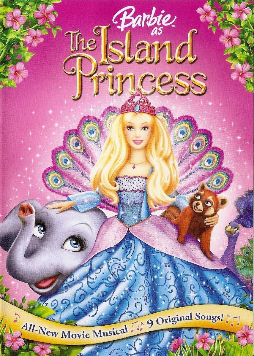 Princess 桌布 壁紙 — 芭比作為島嶼公主，身穿藍色長裙，帶有孔雀翅膀，被動物和粉紅色花朵包圍，背景閃爍粉紅色。
