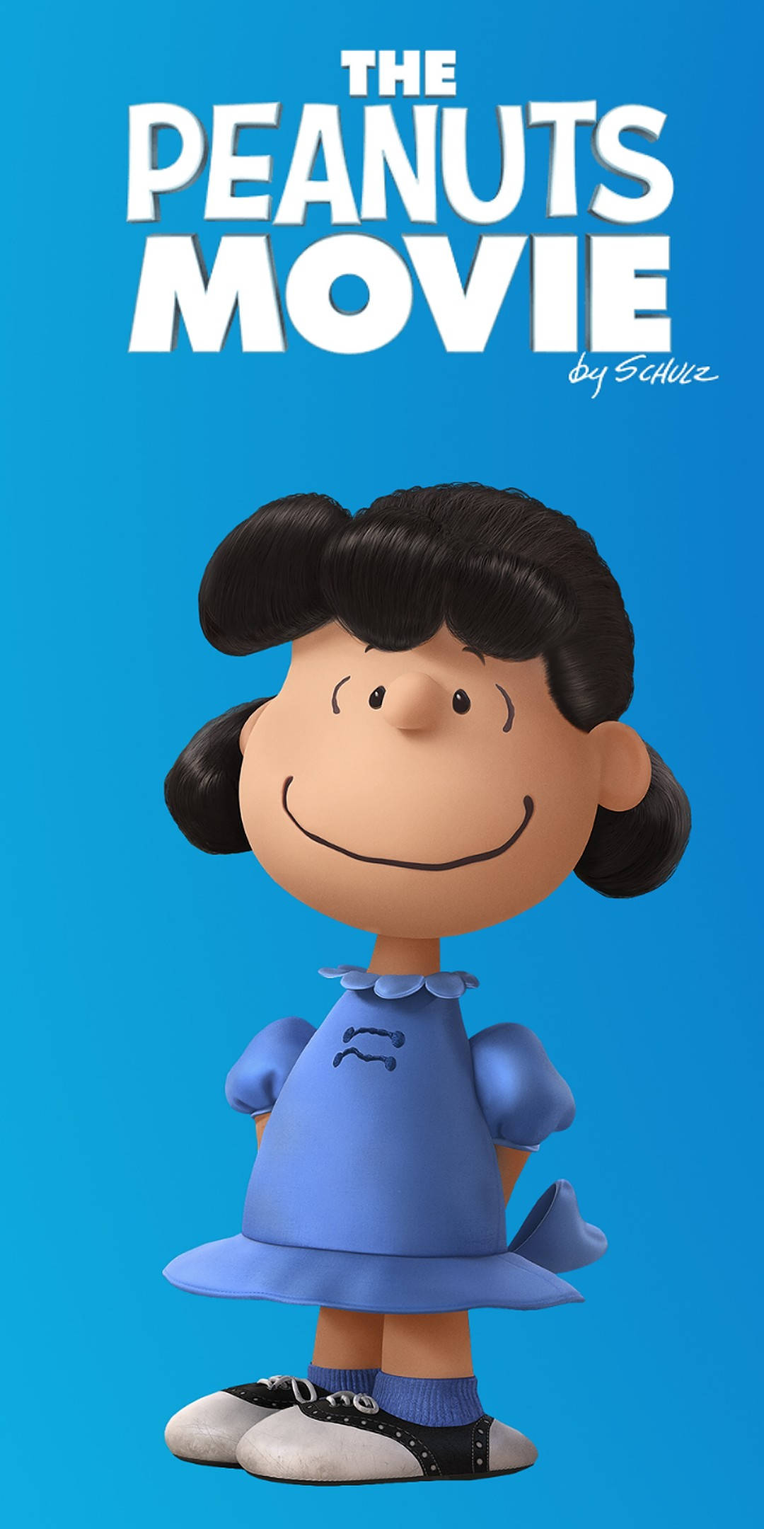 lucy 桌布 壁紙 — 《花生漫畫大電影》中的露西·范佩爾特穿著藍色連衣裙，在純藍色背景前燦爛微笑。