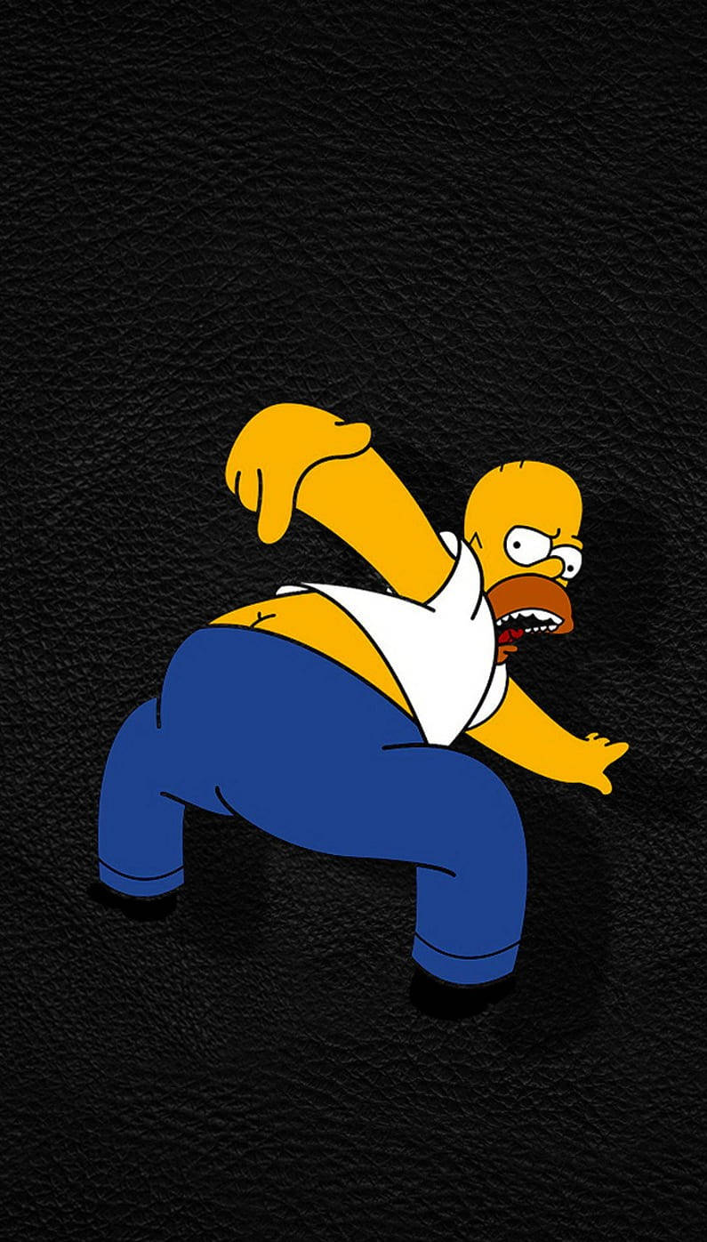 Homer Simpson Funny 桌布 壁紙 — 荷馬·辛普森在帶有紋理的黑色皮革背景前擺出充滿動感的姿勢，表情誇張如卡通。