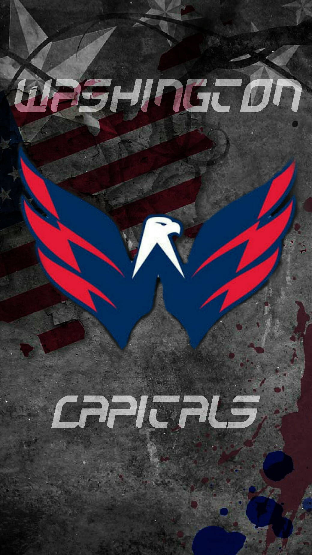 Washington Capitals 桌布 壁紙 — 華盛頓首都隊標誌，紅藍色鷹翼，背景為粗糙的美國國旗紋理。