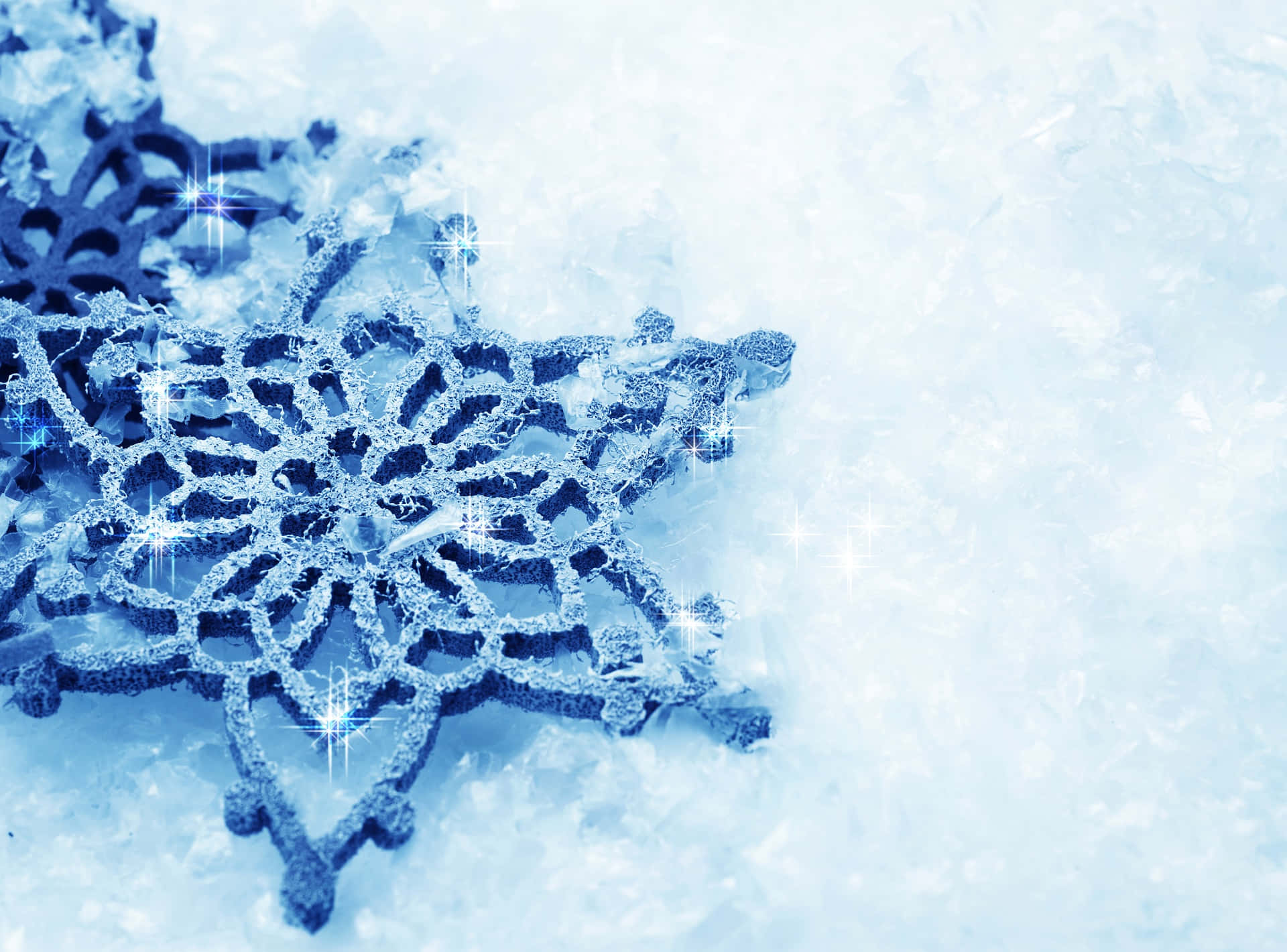 華麗而精緻的雪花設計 壁紙