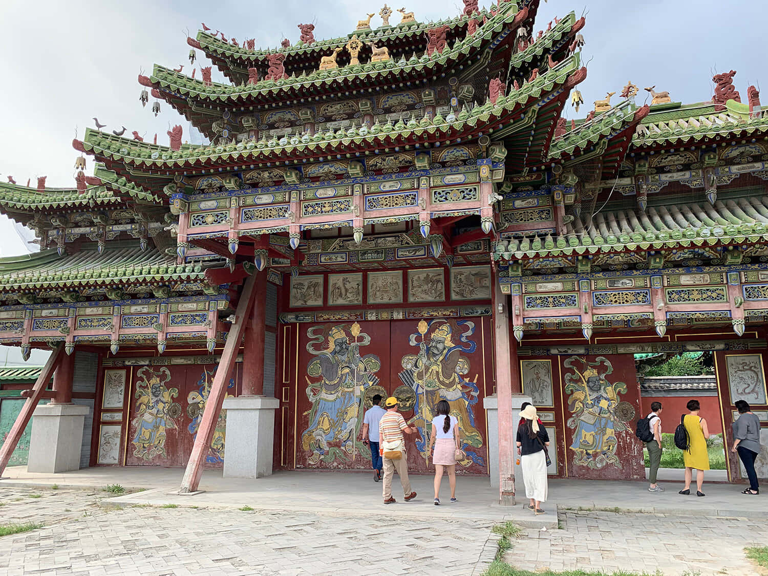 蒙古博格達汗冬宮的旅遊團 壁紙