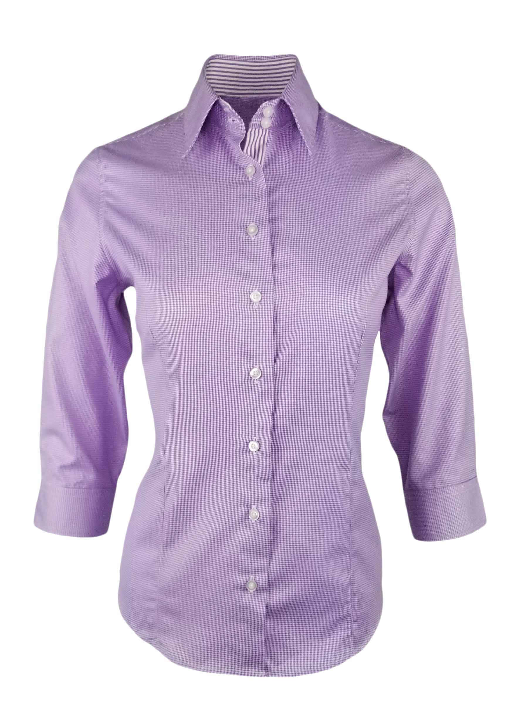 Purple Shirt 桌布 壁紙 — 薰衣草色格紋鈕扣襯衫，三季袖，條紋領，白色背景。