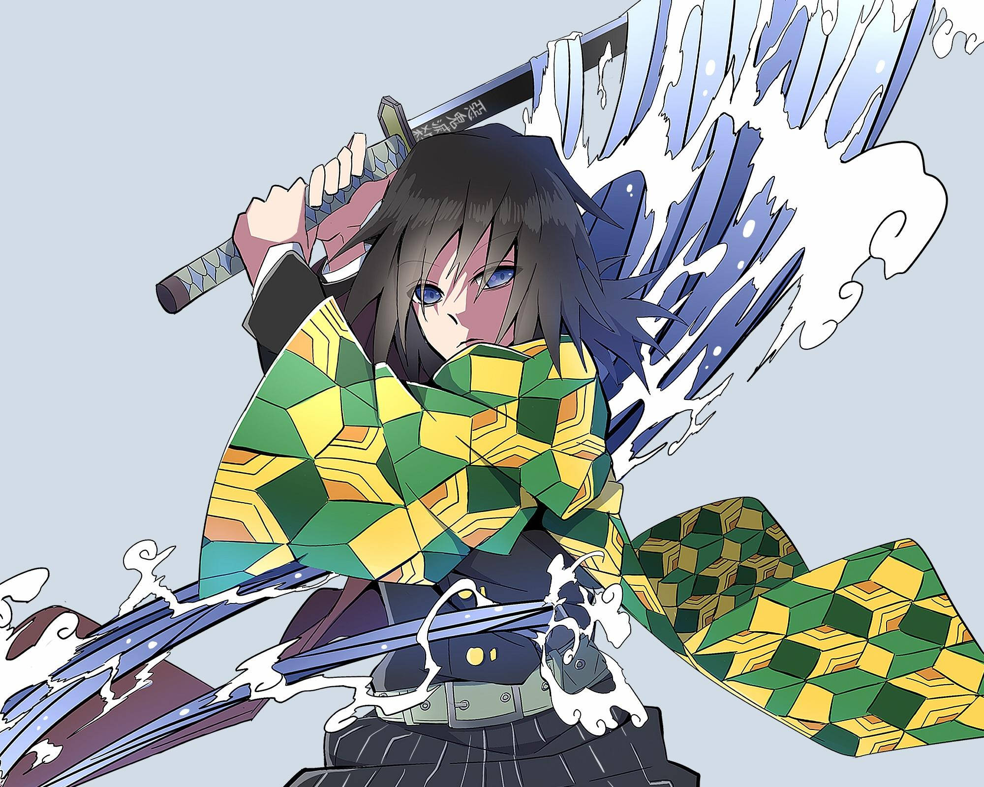 Giyuu 桌布 壁紙 — 藍眼睛、身穿黃綠色格紋和服的動漫戰士，在淺色背景上揮舞著劍，伴隨著動態的水花飛濺。