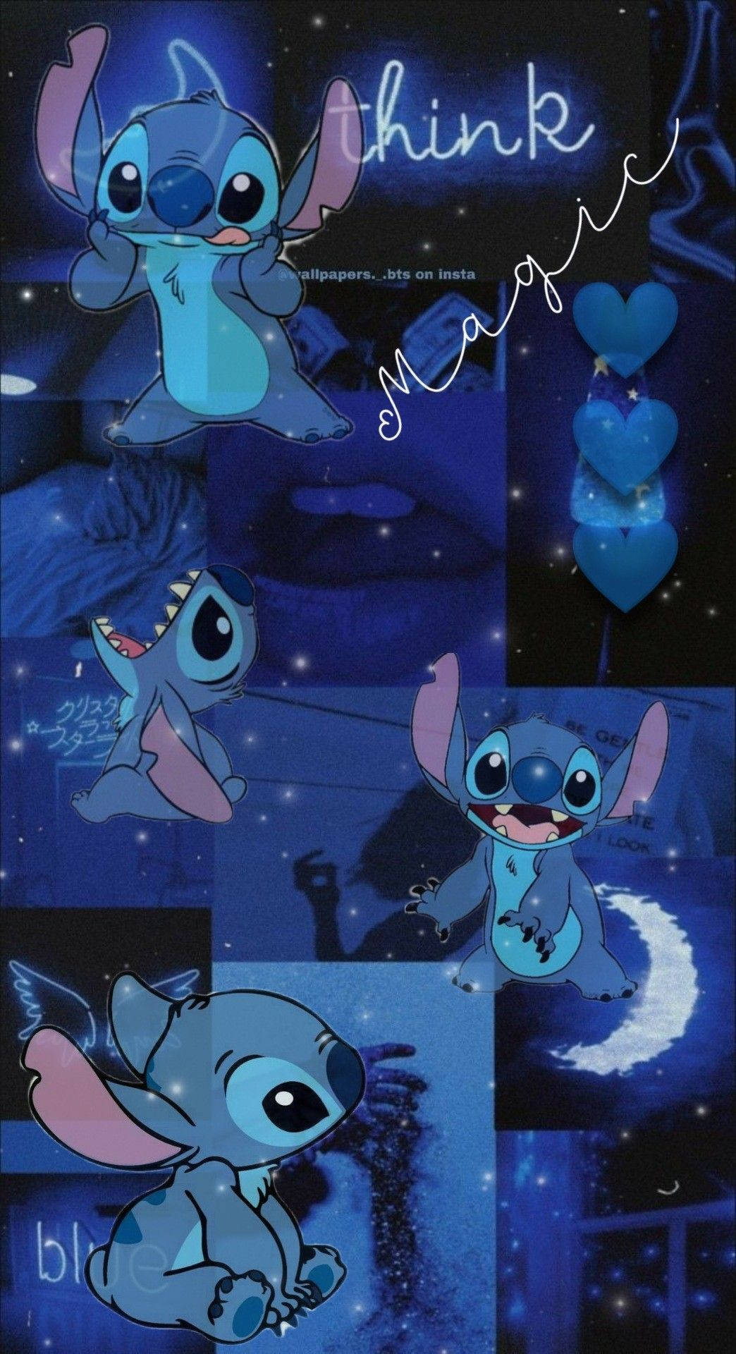 stitch collage 桌布 壁紙 — 藍色調的拼貼畫，以星空夜空為背景，包含多個插圖風格的史迪奇角色、發光心形和文字。