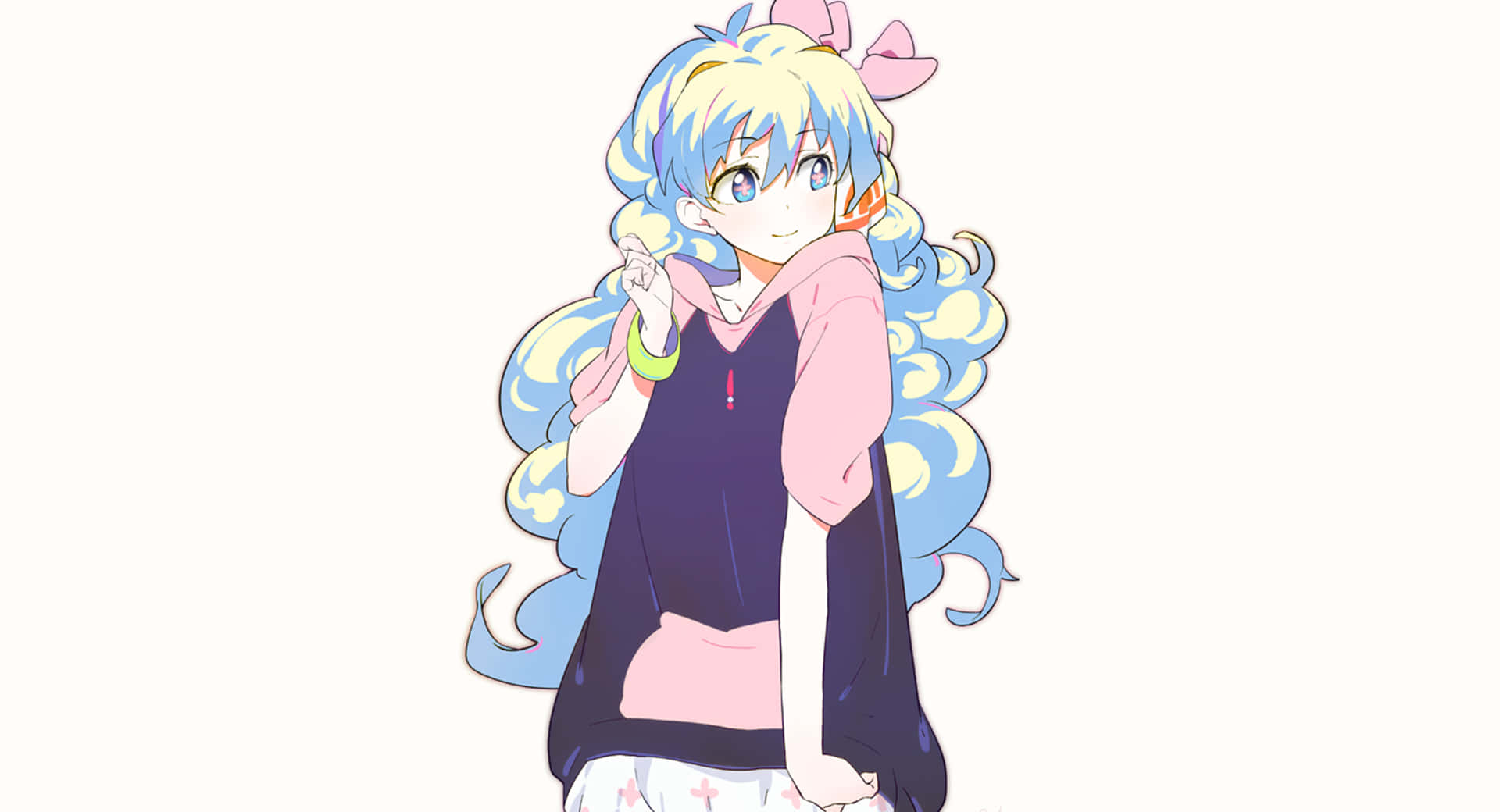 Nia Teppelin 桌布 壁紙 — 藍黃色捲髮、戴粉紅色蝴蝶結的動漫女孩，手持綠色手鐲微笑。
