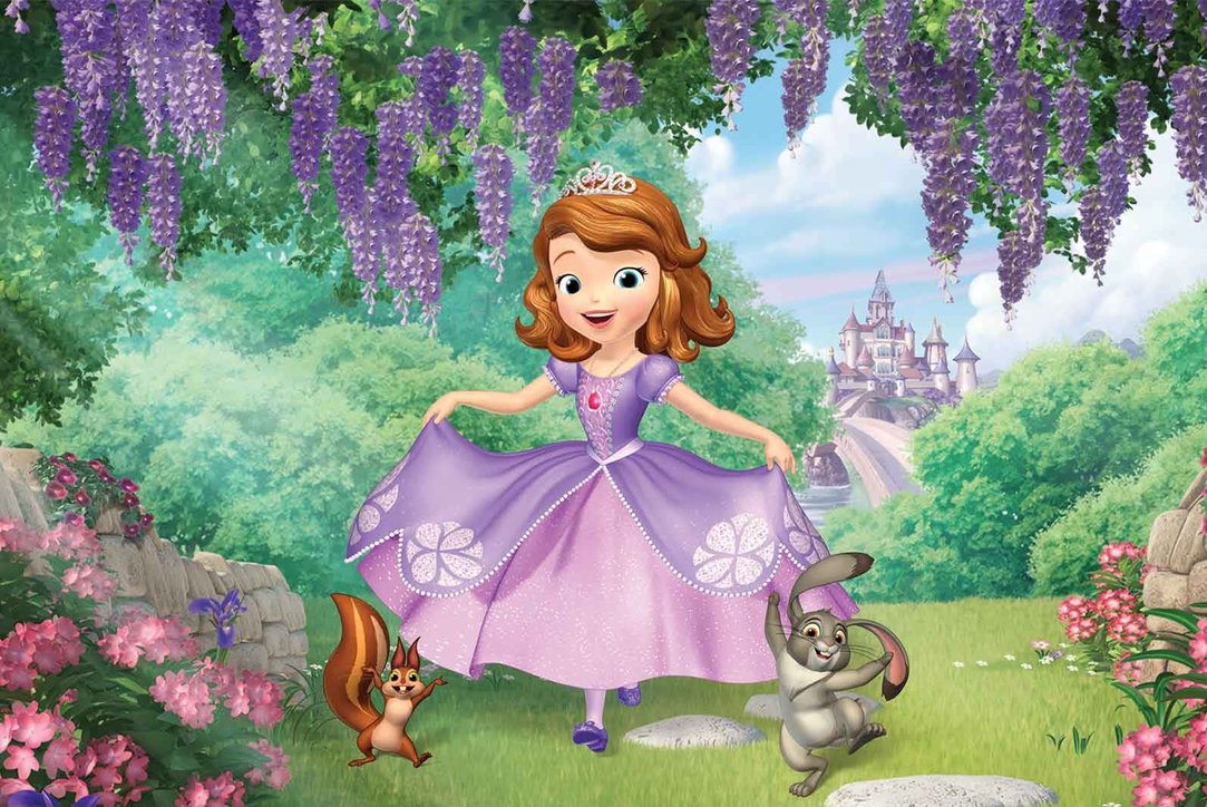 Sofia The First 桌布 壁紙 — 蘇菲亞公主穿著紫色長裙，在城堡附近的花園裡，與松鼠和兔子一起在懸垂的紫藤花下快樂地跳舞。