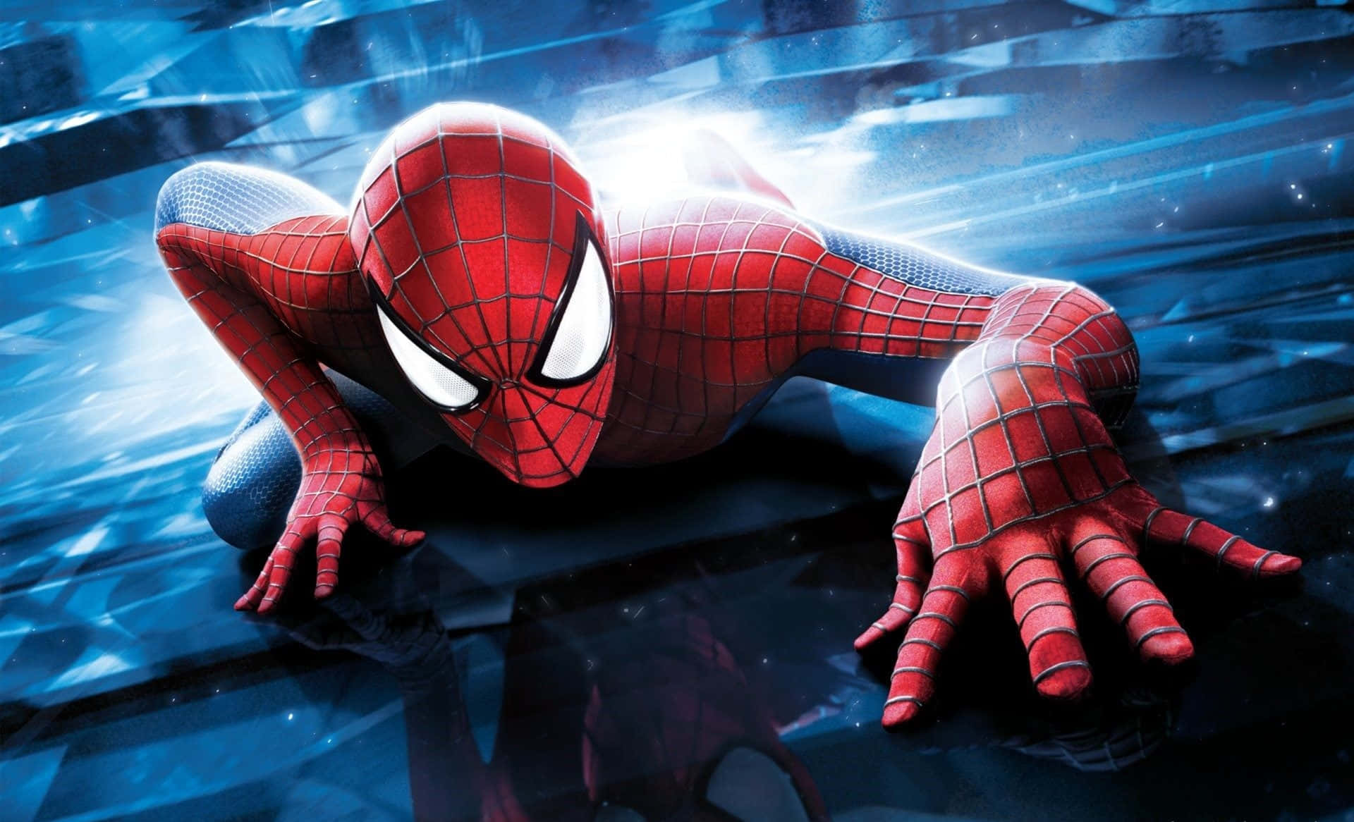 Best Spider Man 桌布 壁紙 — 蜘蛛人動態地蹲在玻璃般的表面上，身後有發光的藍色條紋和光暈。