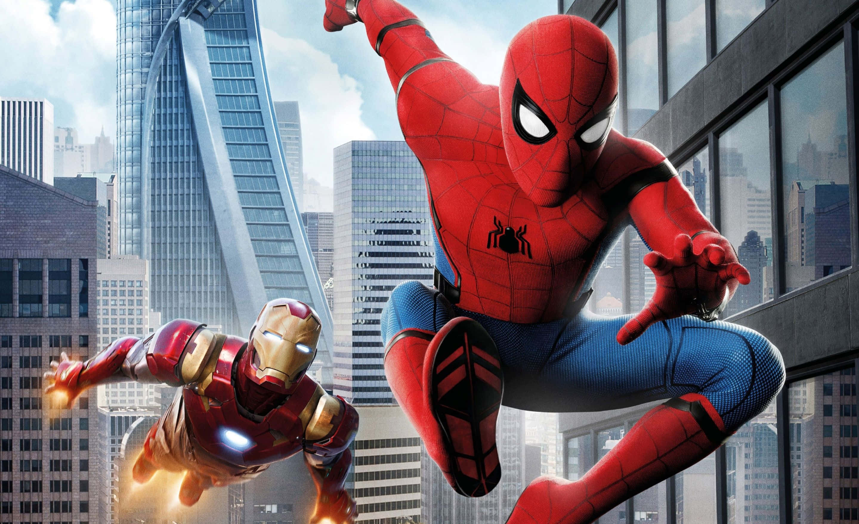 Iron Man And Spider-man 桌布 壁紙 — 蜘蛛人與鋼鐵人在明亮的天空下，動感地飛越一個擁有高聳摩天大樓的現代城市景觀。