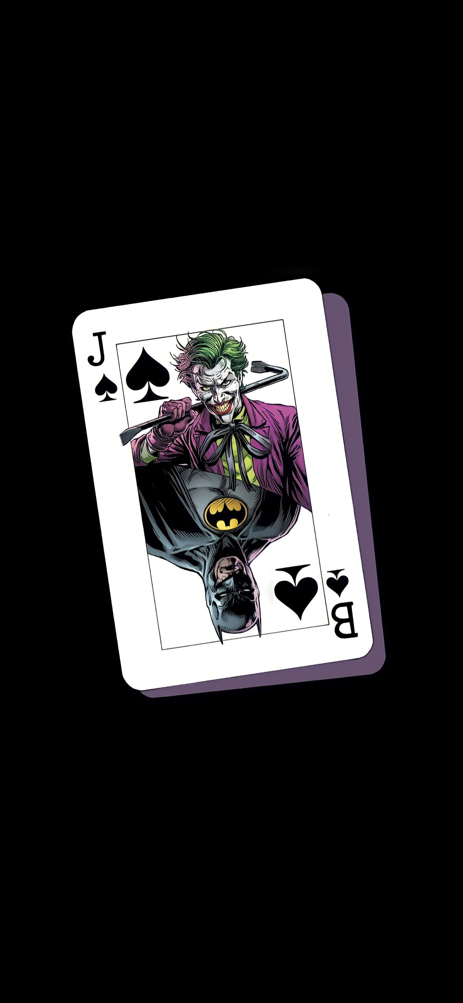 Batman Three Jokers 桌布 壁紙 — 蝙蝠俠中的小丑在黑色背景上傾斜的撲克牌上狂笑。