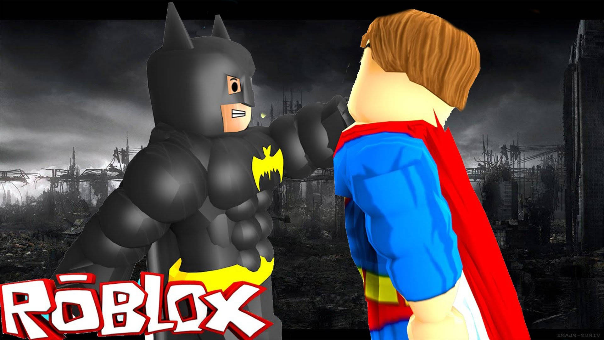 Roblox 桌布 壁紙 — 蝙蝠俠和超人在一個粗糙的Roblox風格城市景觀中對峙，頭頂有黑暗的暴風雲。