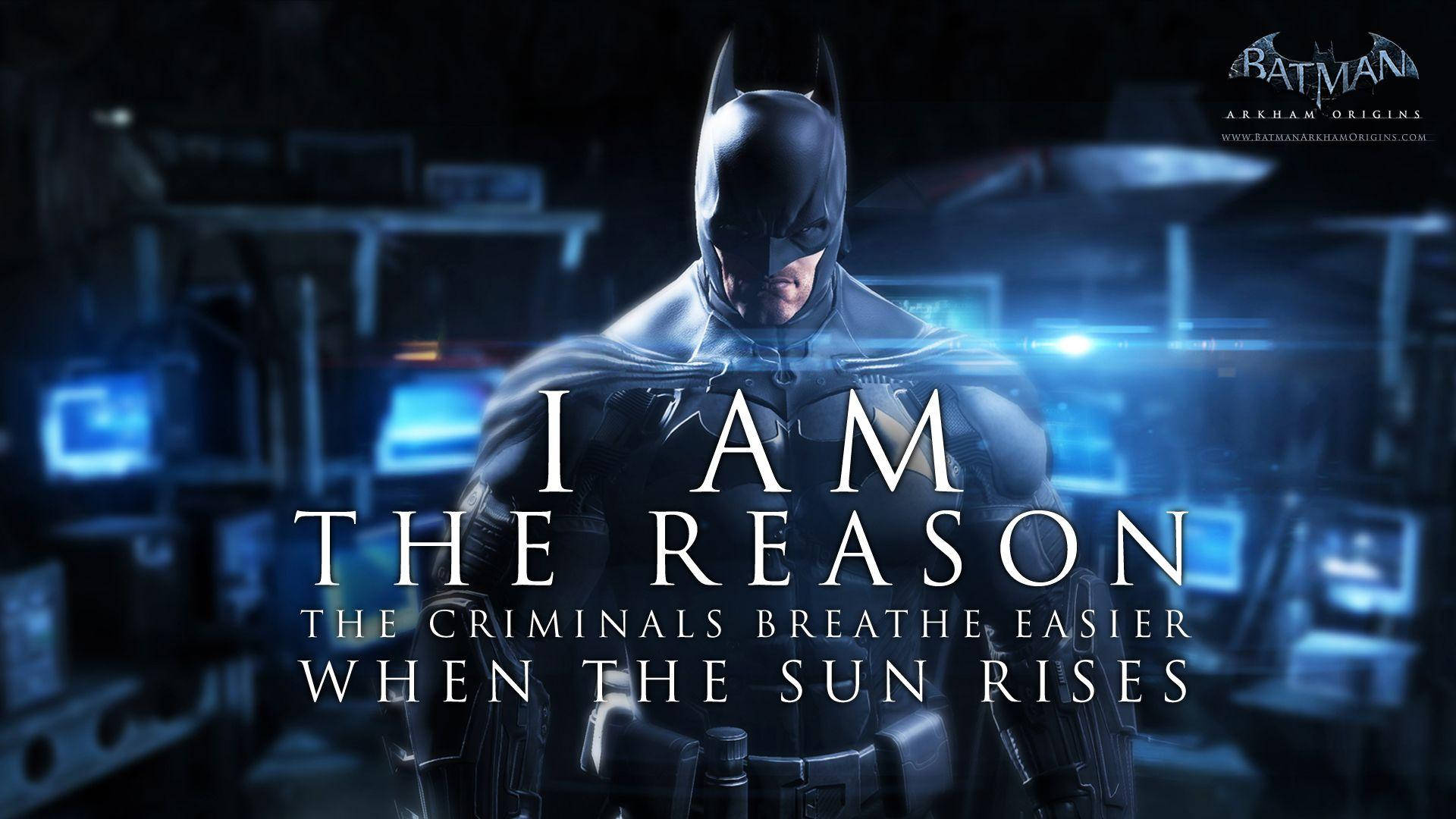 batman quotes 桌布 壁紙 — 蝙蝠俠在一個燈光昏暗、充滿科技感的房間中堅定地站立，身後是發光的藍色螢幕，粗體白色文字宣告著他陰暗的目的。